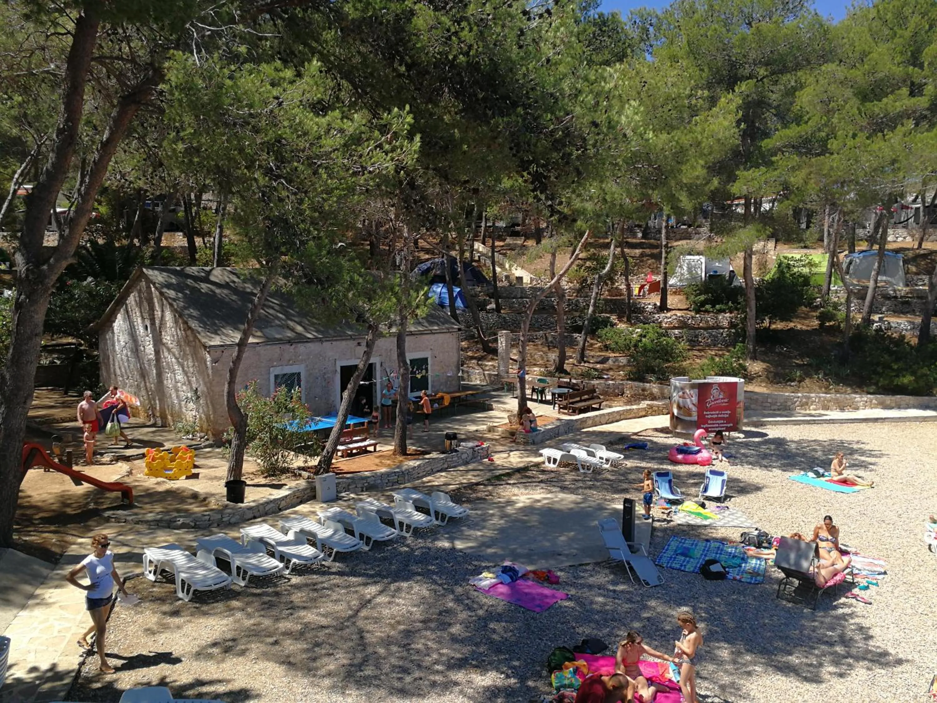 People in Kamp Vira Mobile Homes