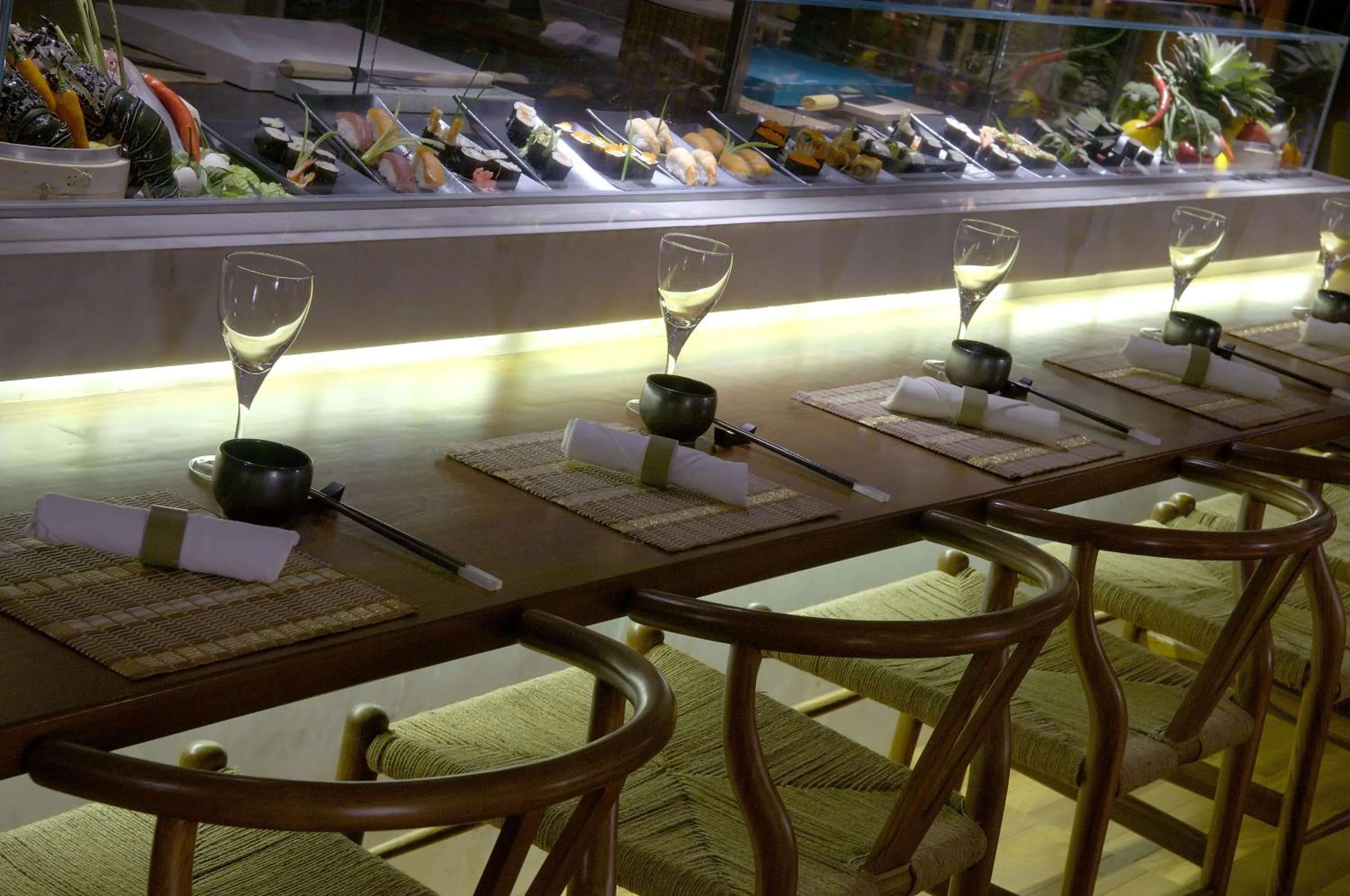 Restaurant/places to eat in The Park Kolkata