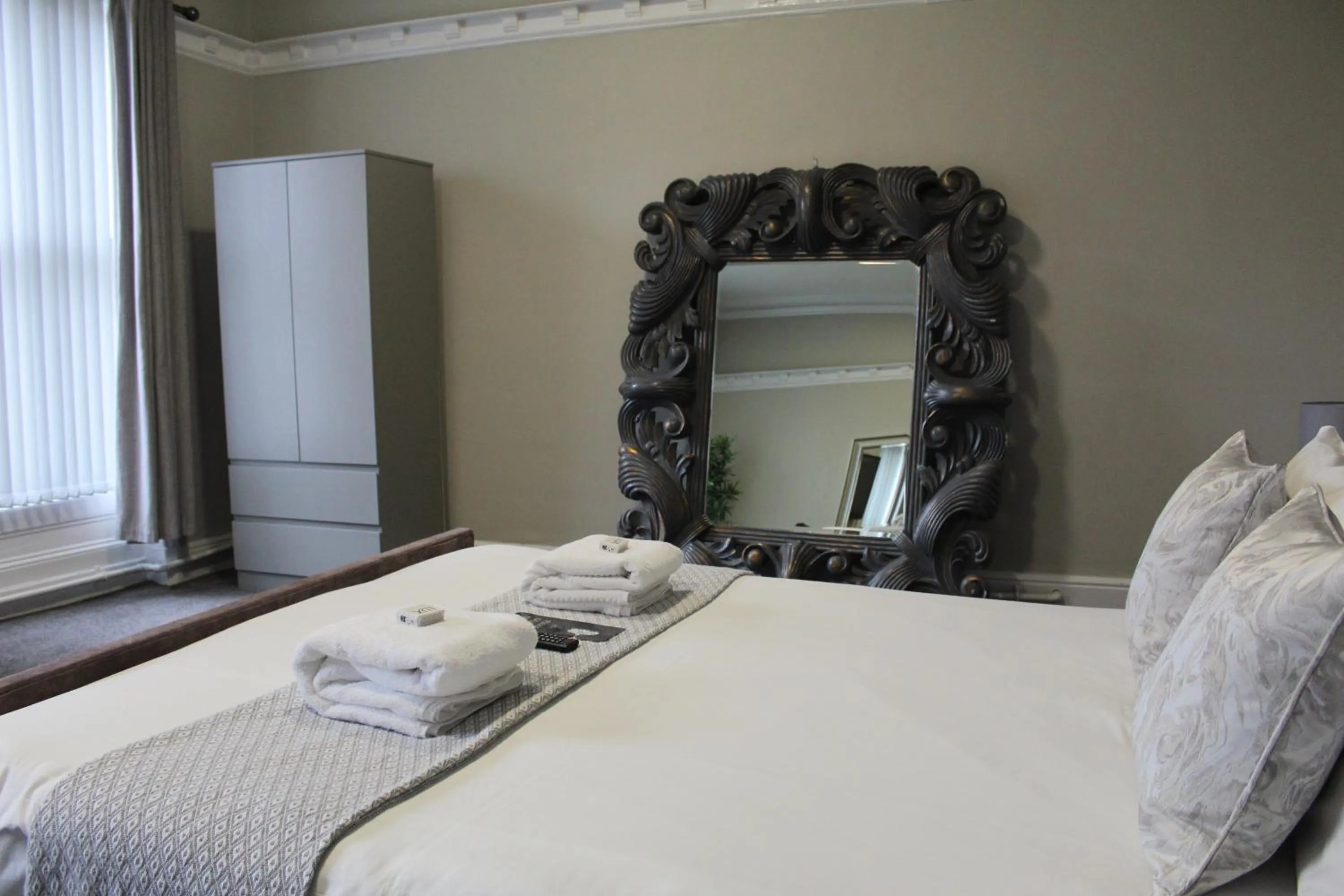 Bed in Mitre Hotel Manchester City Centre