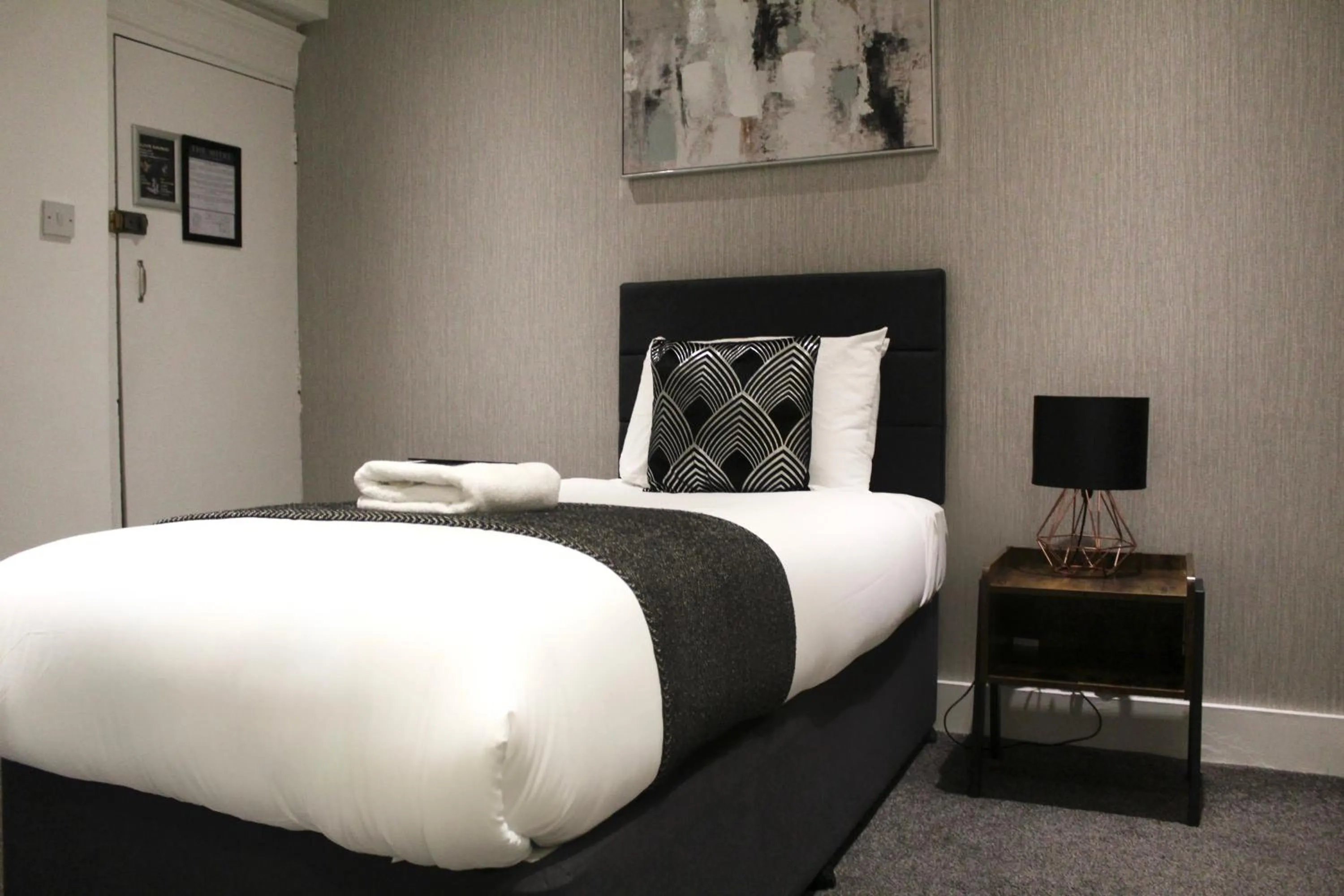 Bed in Mitre Hotel Manchester City Centre