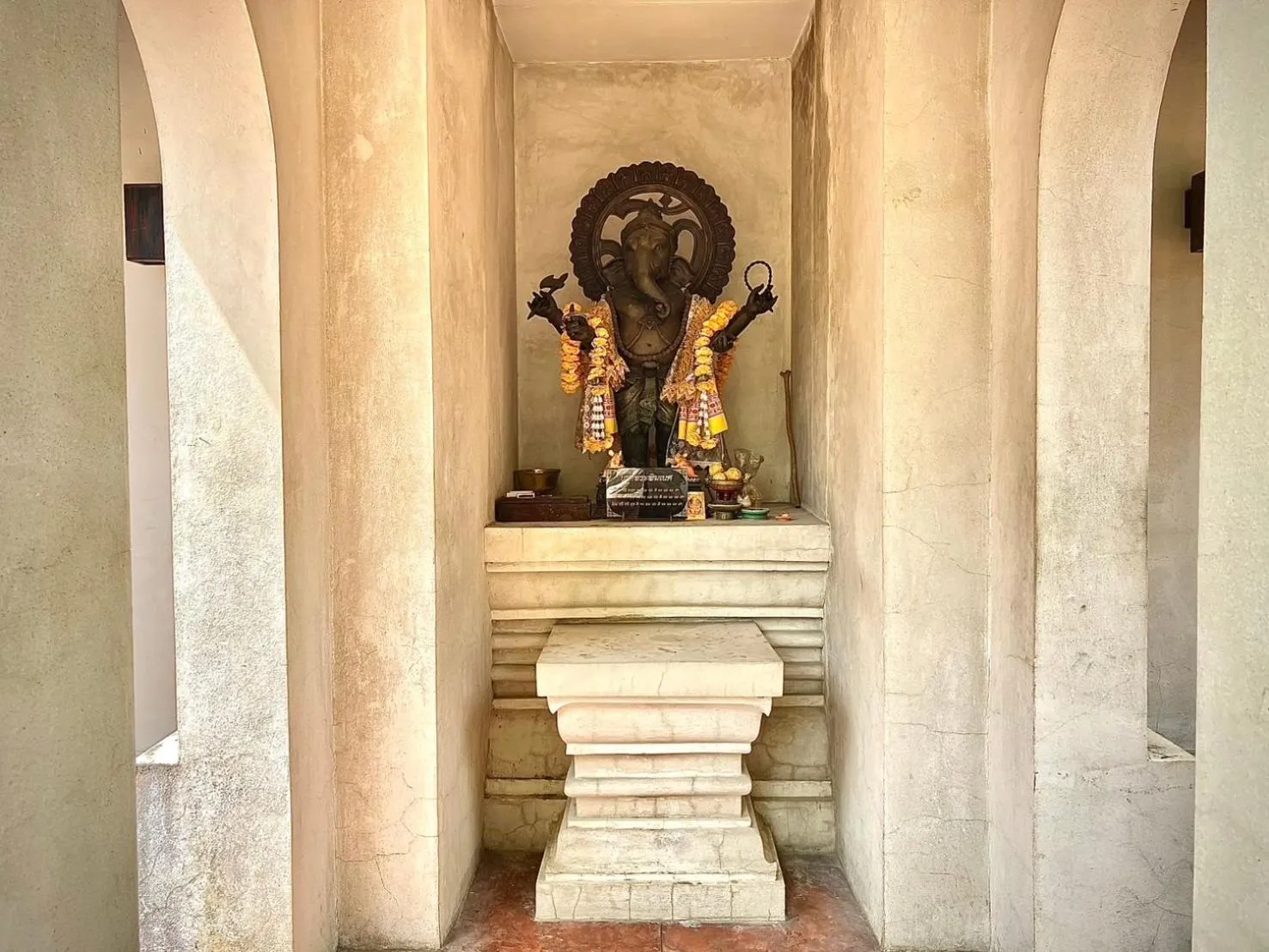 Decorative detail in The Rim Chiang Mai