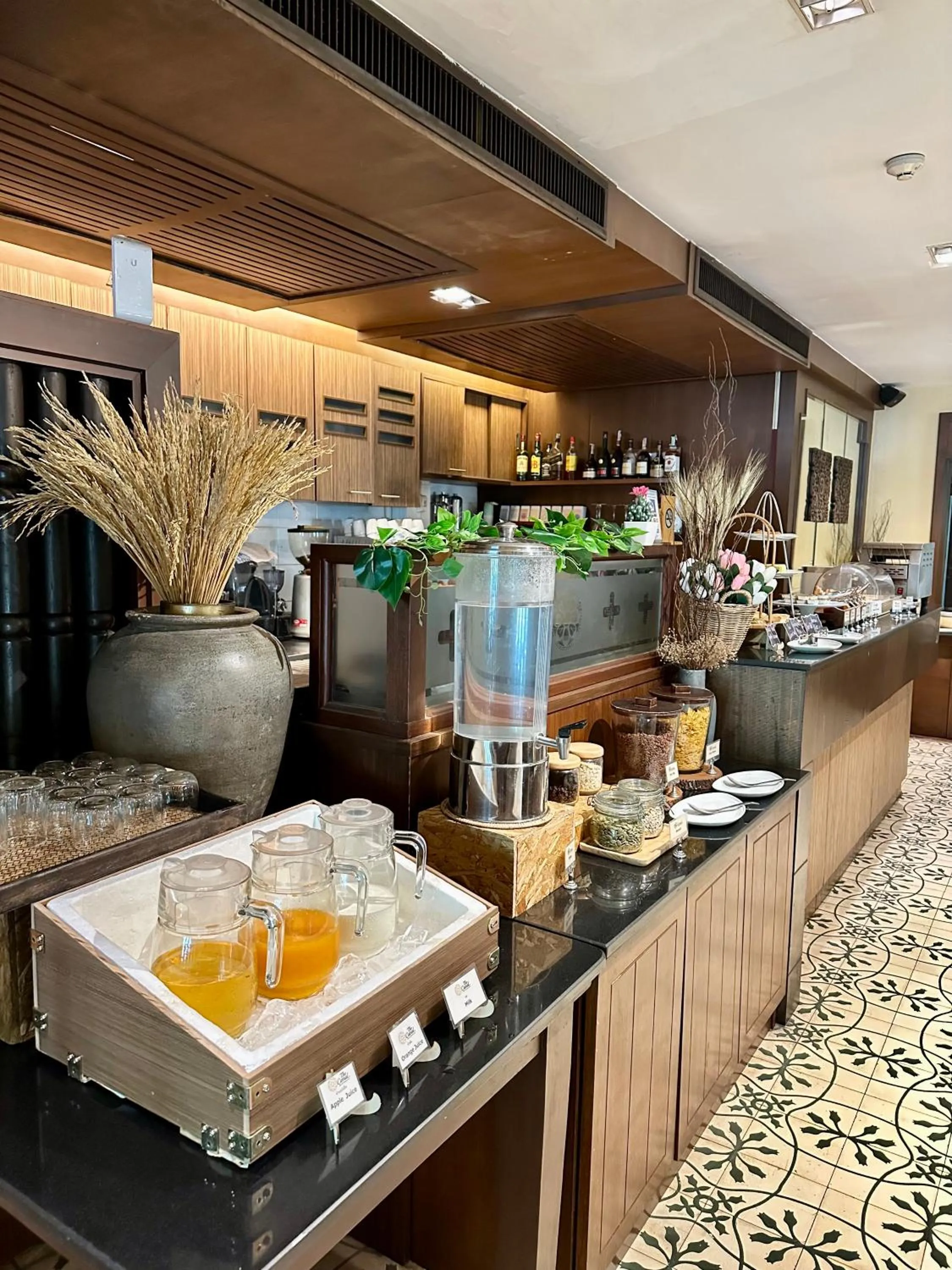 Breakfast in The Rim Chiang Mai