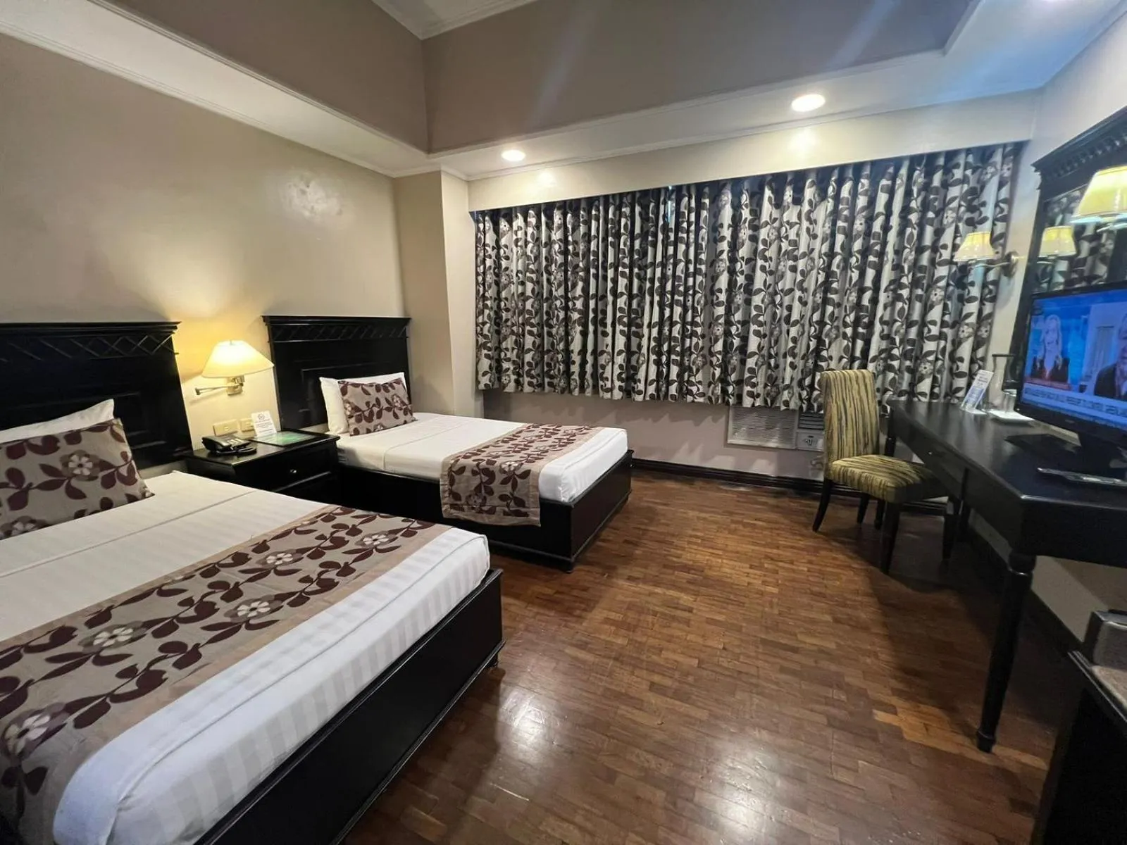 Bed in El Cielito Inn - Sta. Rosa