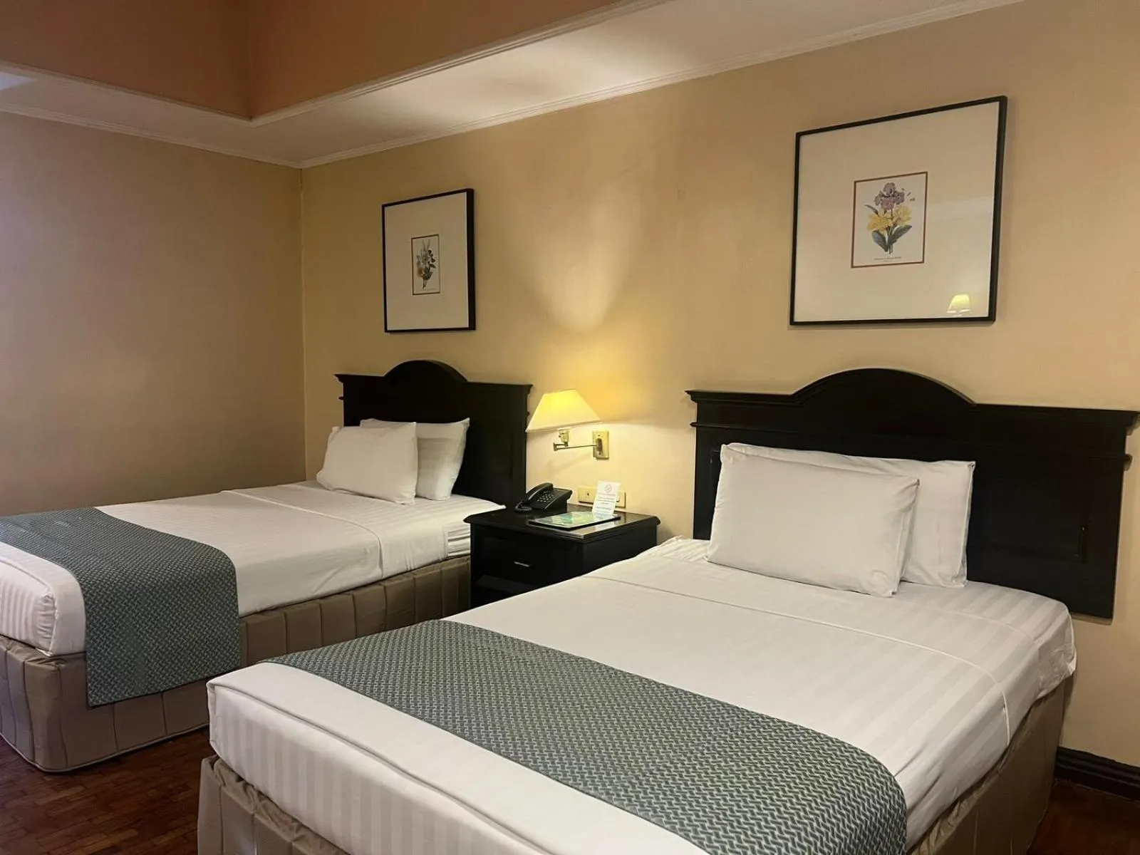 Bed in El Cielito Inn - Sta. Rosa