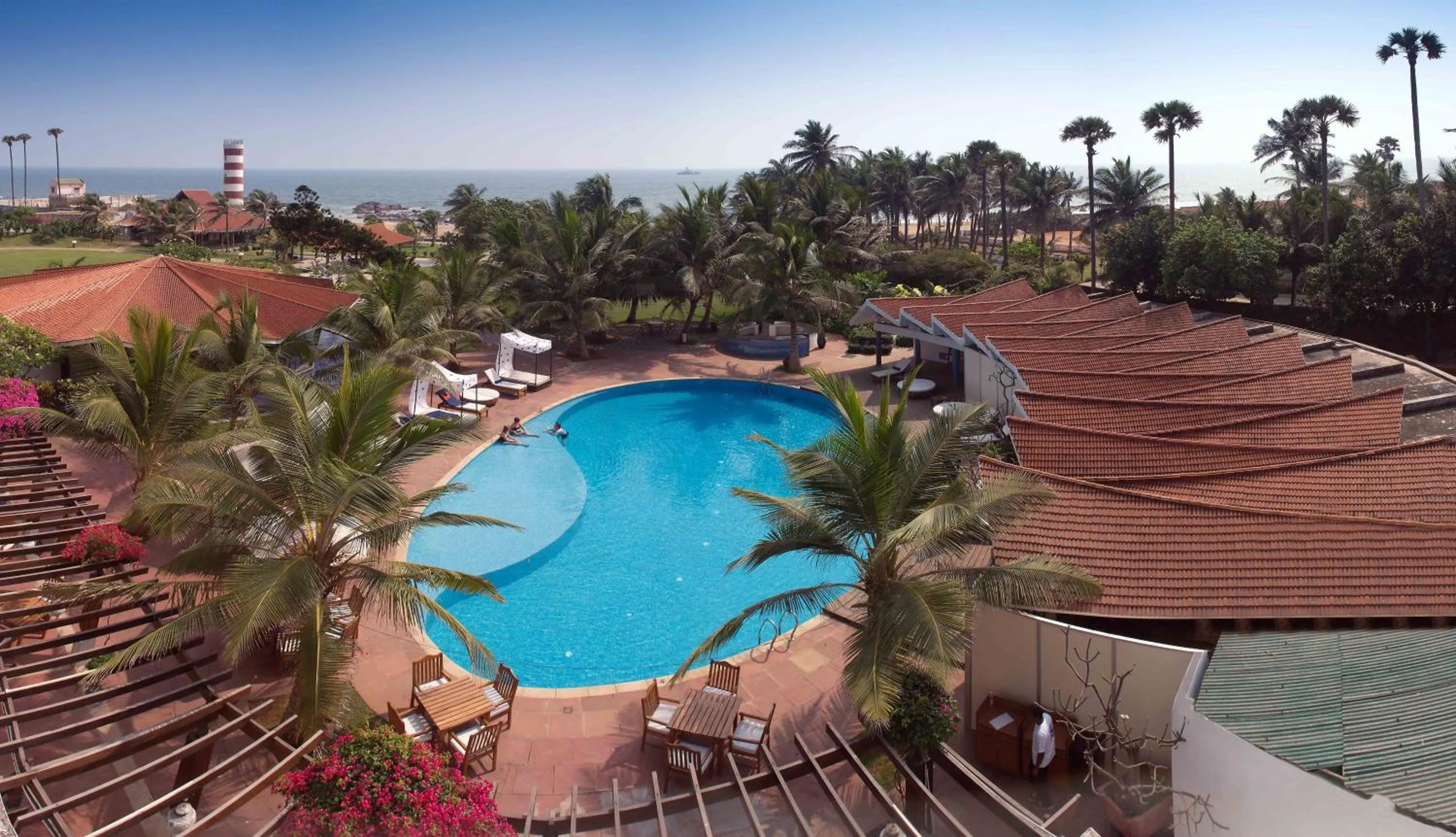 Swimming pool in The Park Visakhapatnam