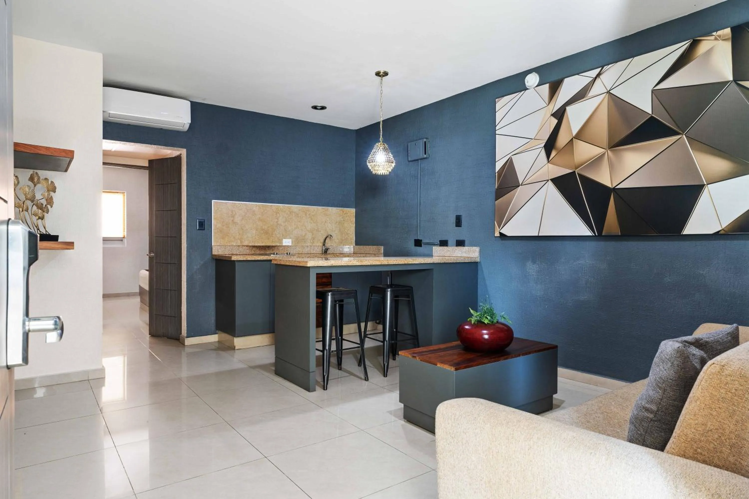 Kitchen or kitchenette in Homesuites Zaragoza