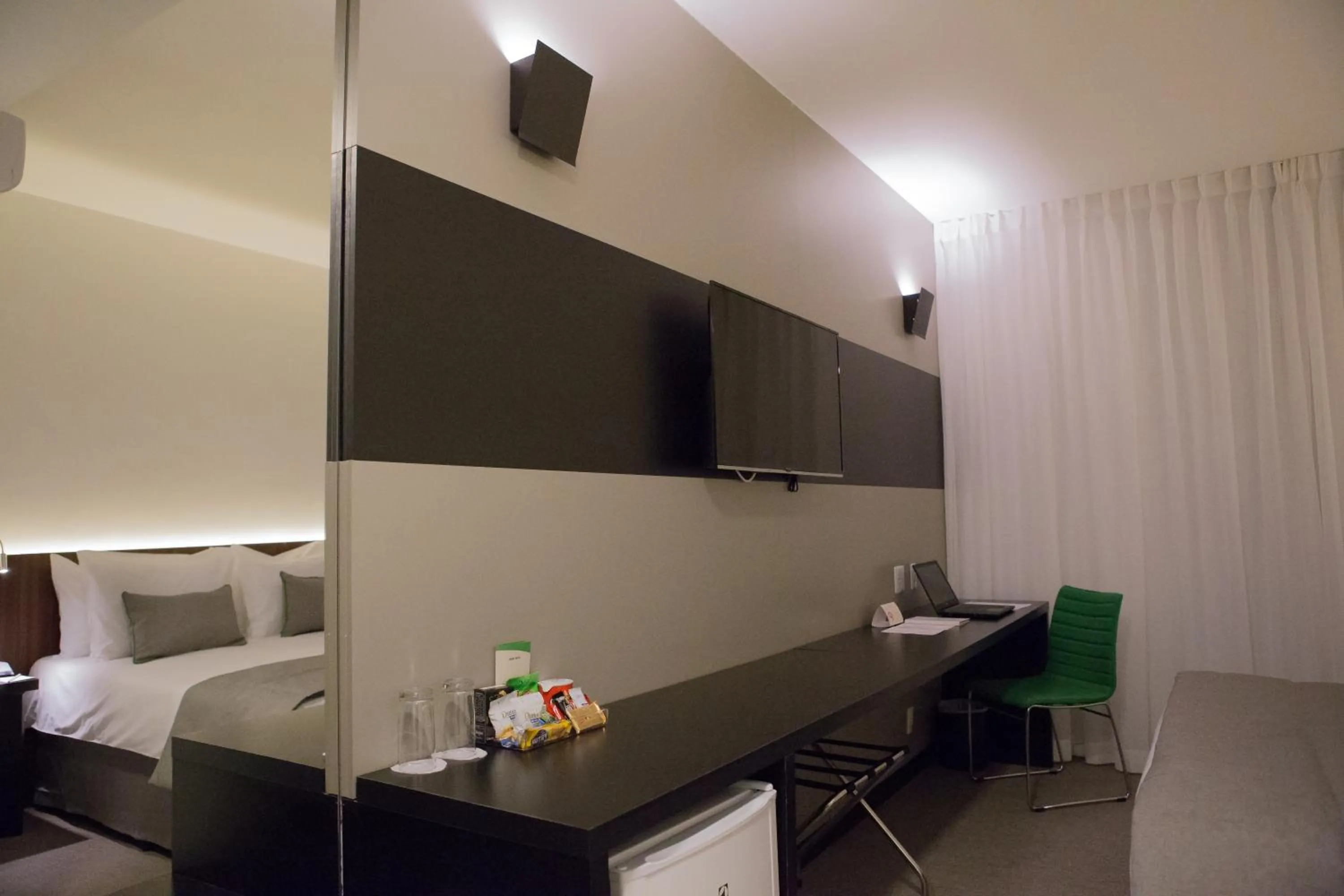 Photo of the whole room in Wyndham Garden Ribeirão Preto Convention