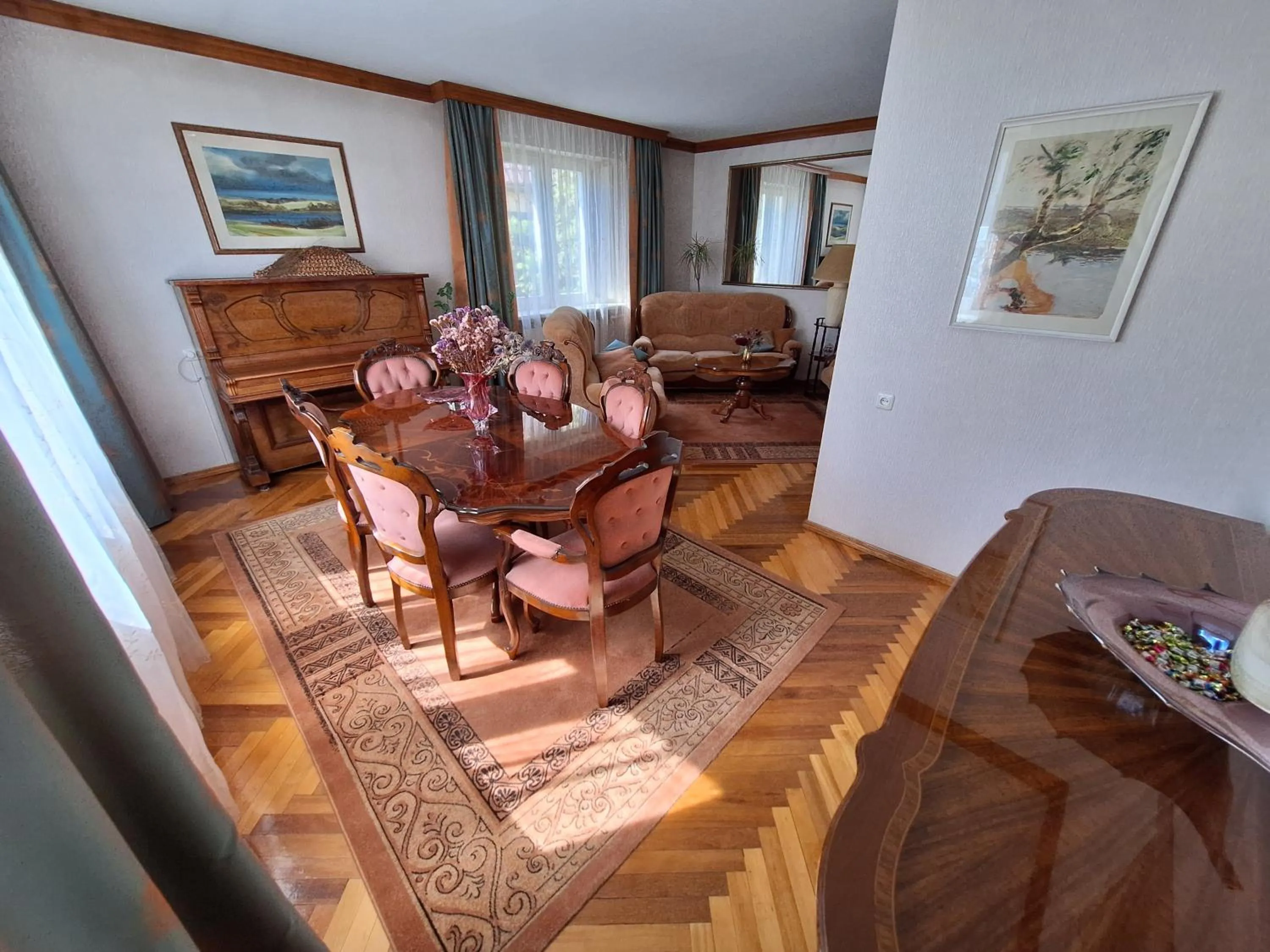 Living room in Home B&B