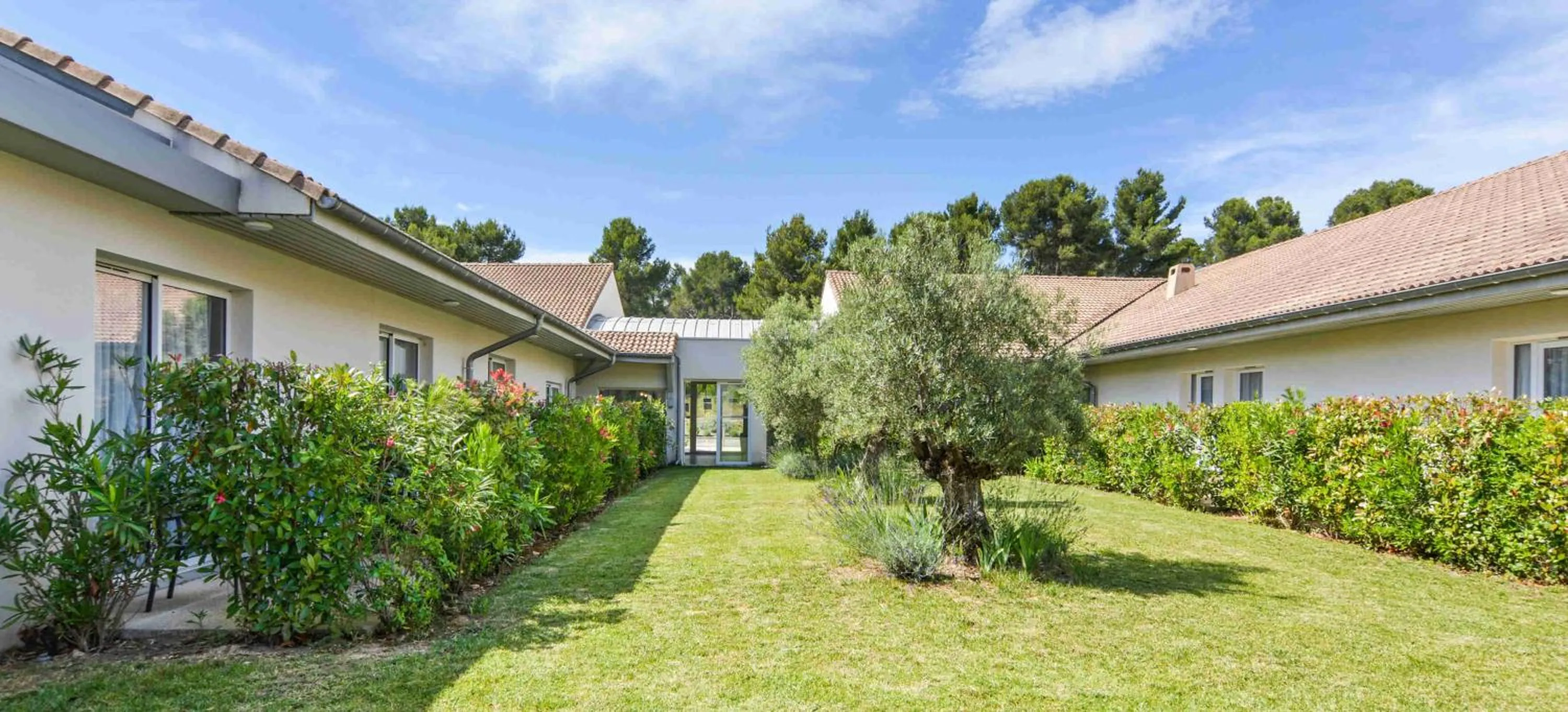 Garden in Kyriad Résidence Cabriès - Plan de Campagne