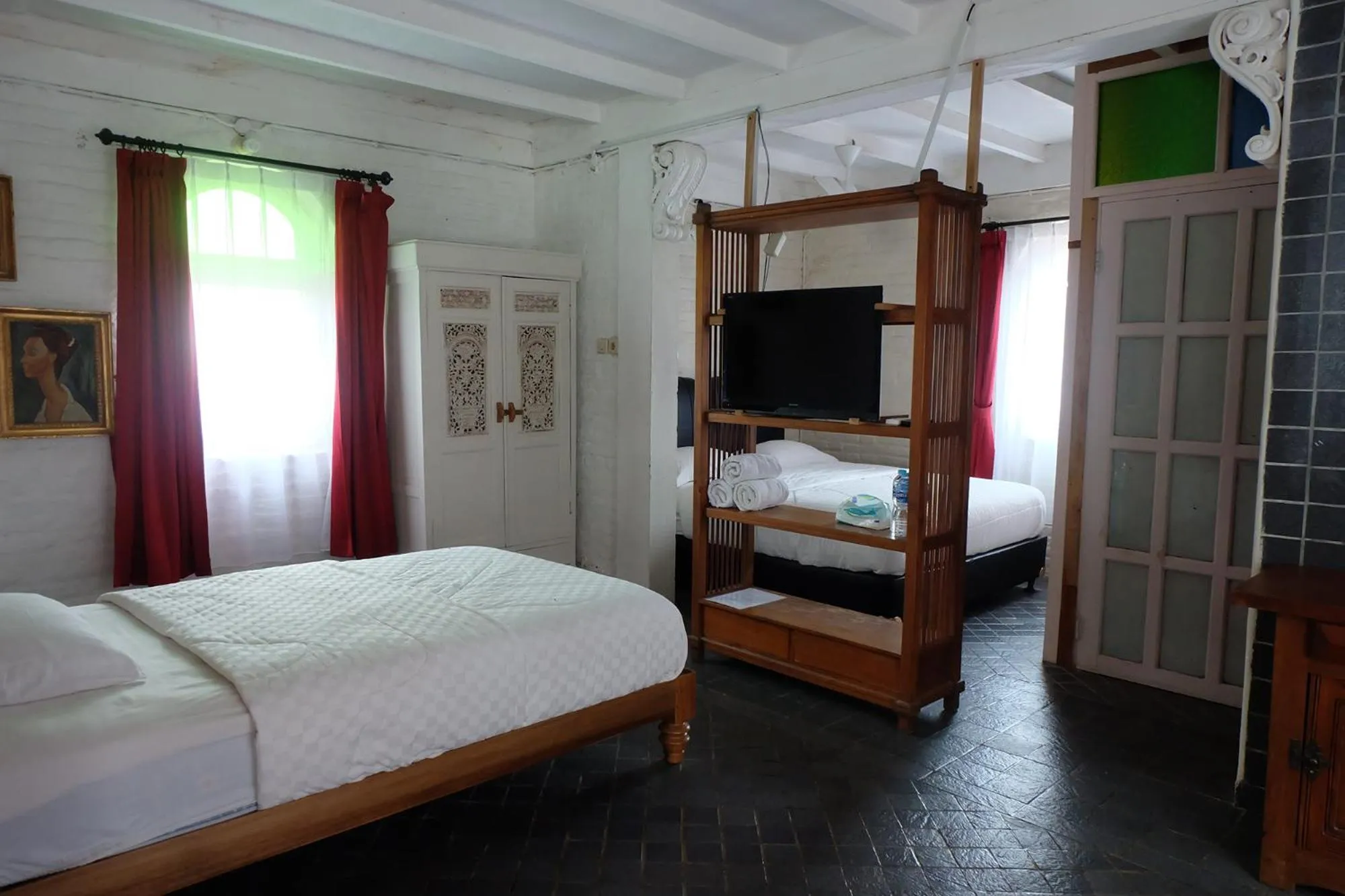 Bed in Villa Isabella Putri B&B