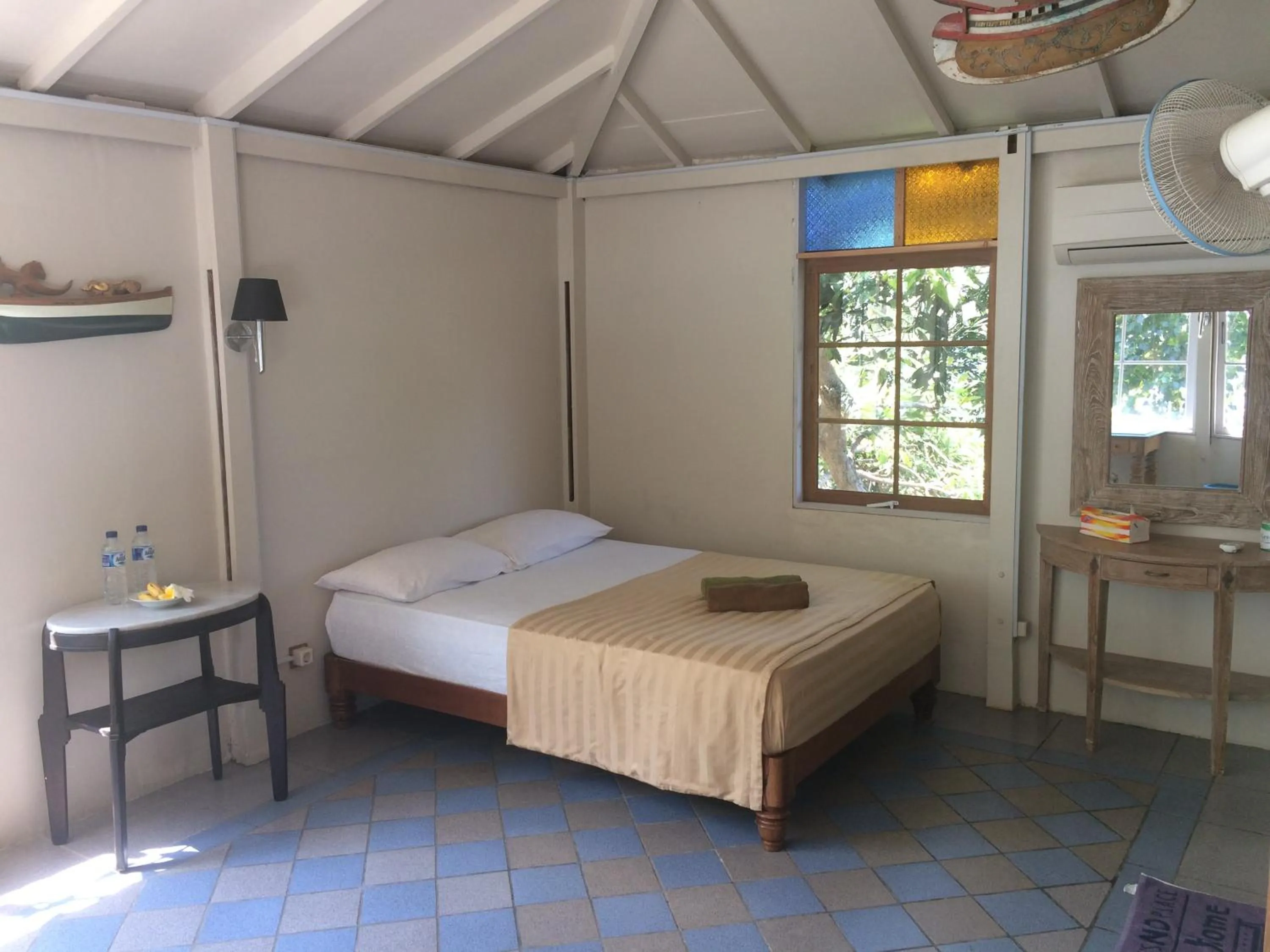 Bed in Villa Isabella Putri B&B