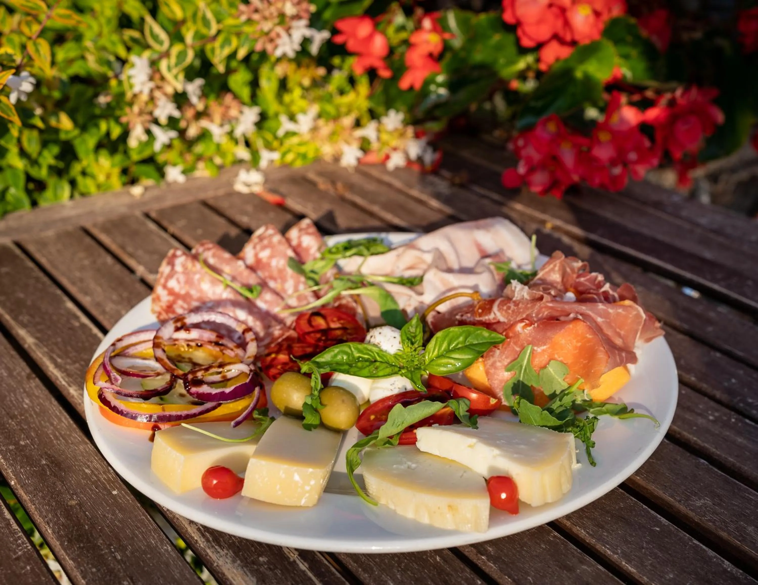 Food in Hotel Limone