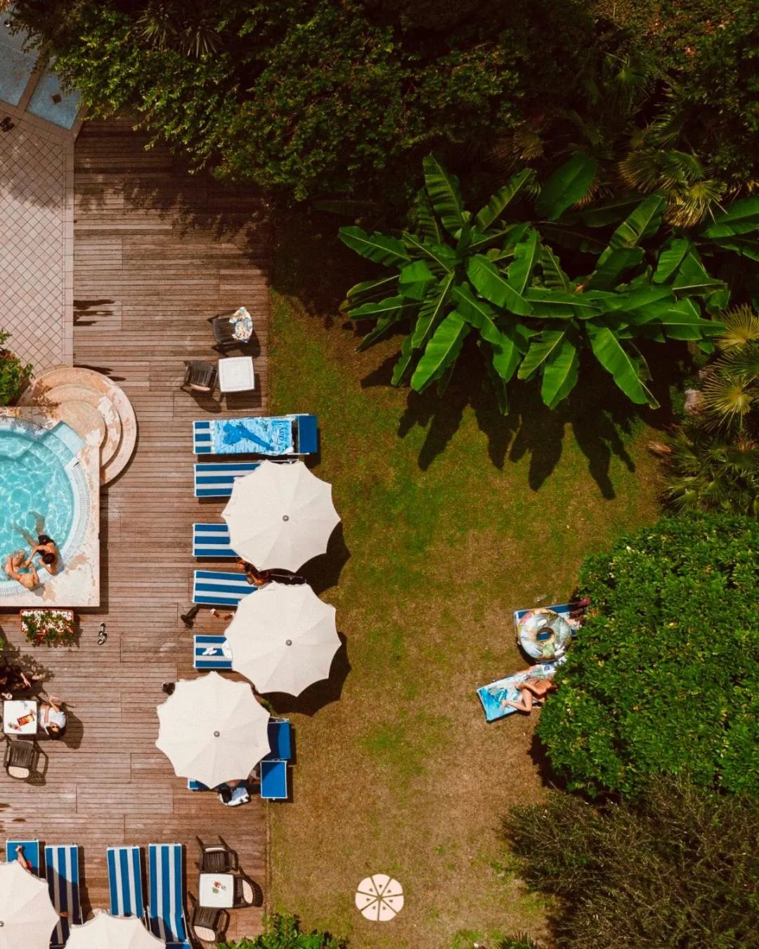 Swimming pool in Hotel Limone