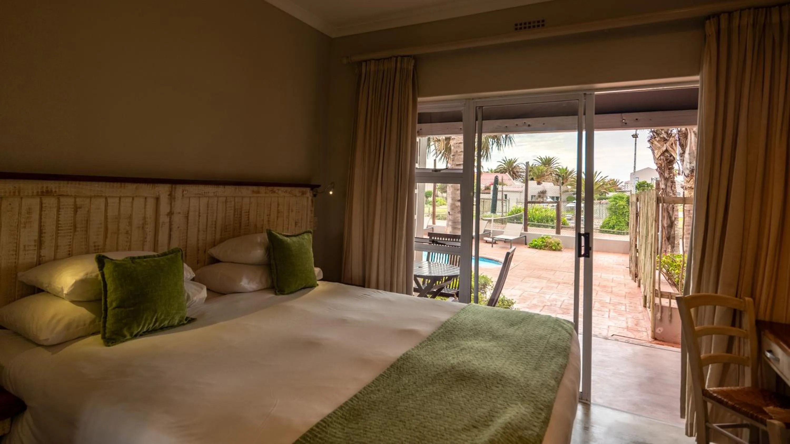 Bed in Blue Bay Lodge