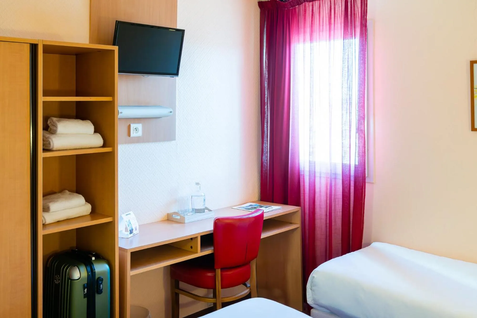 Bed in The Originals City, Hôtel Le Pavillon, Béziers Est