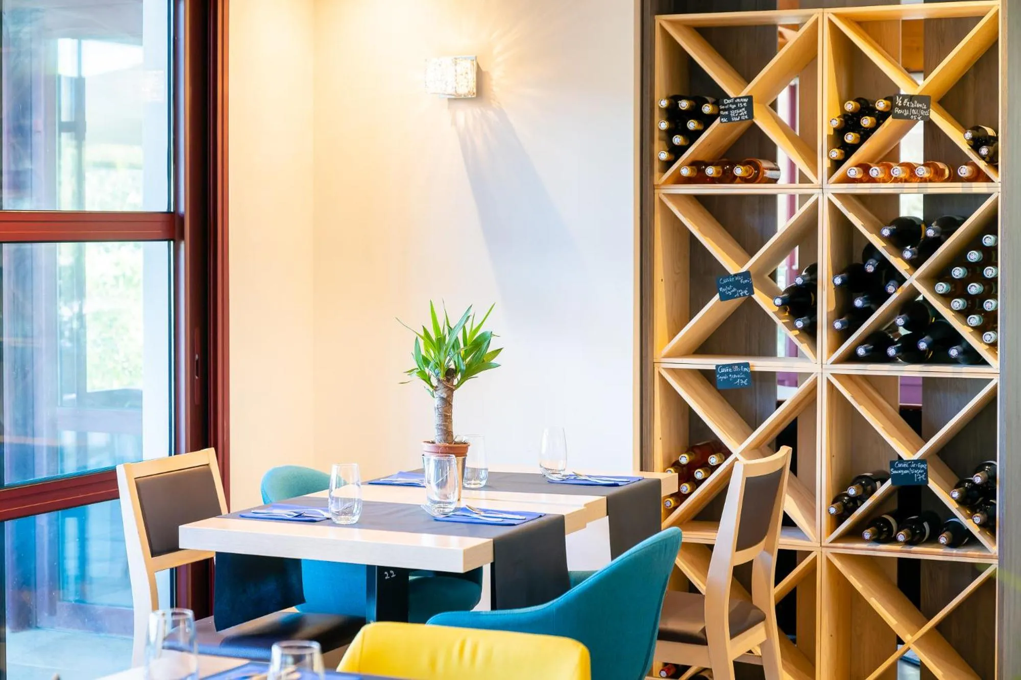 Restaurant/places to eat in The Originals City, Hôtel Le Pavillon, Béziers Est