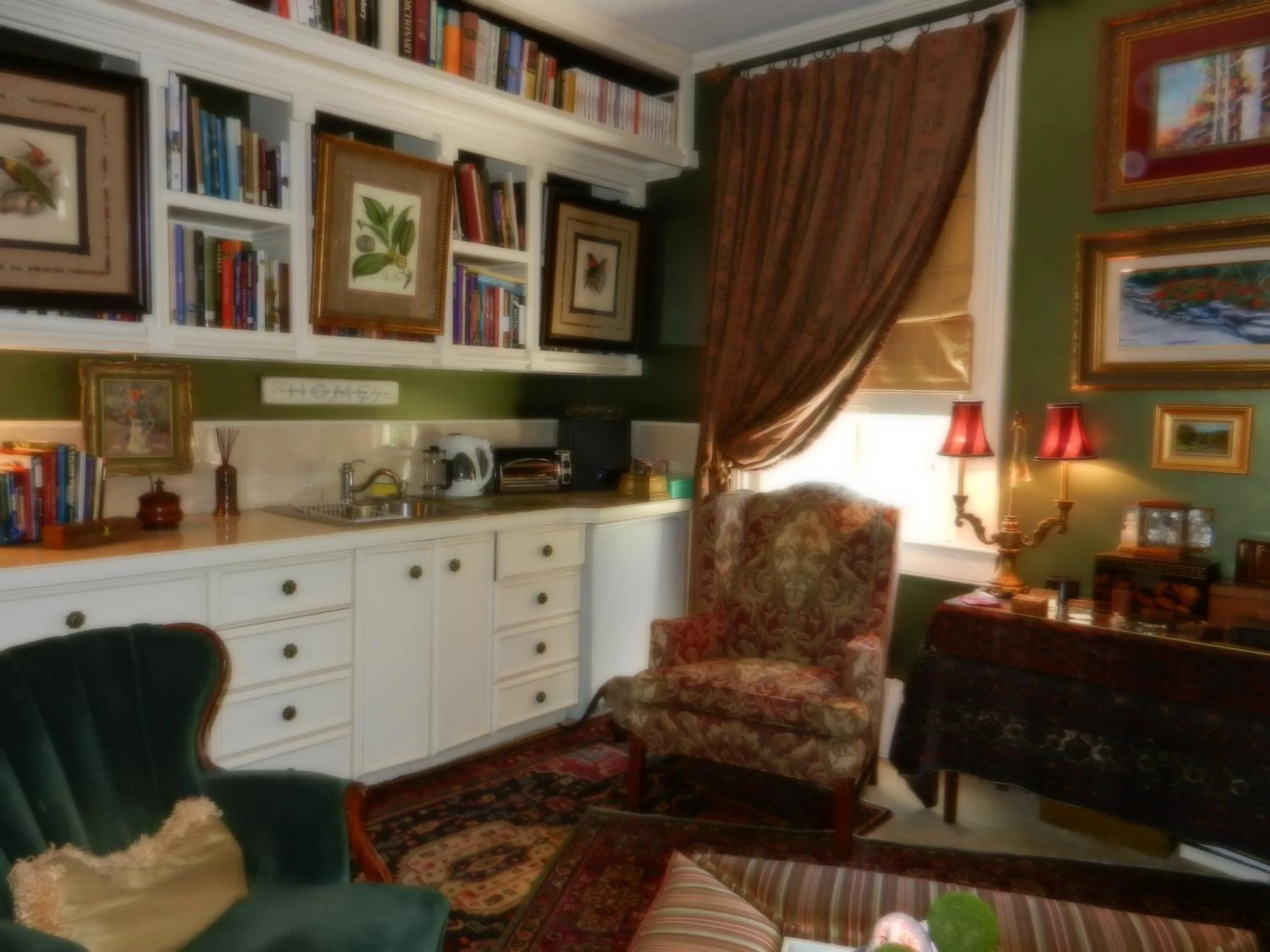 Coffee/tea facilities in 22 Charlotte