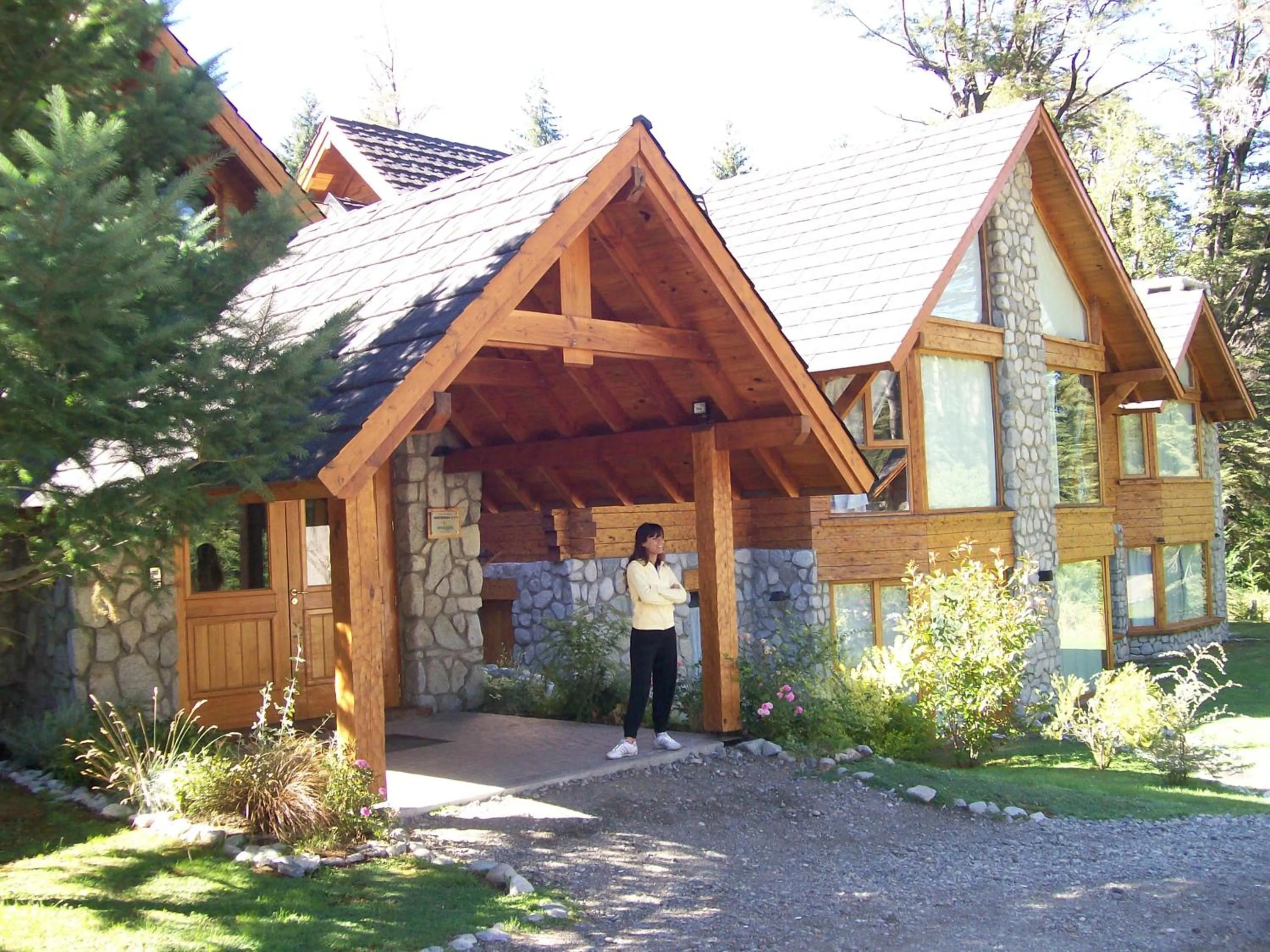 Facade/entrance in Aldea Bonita