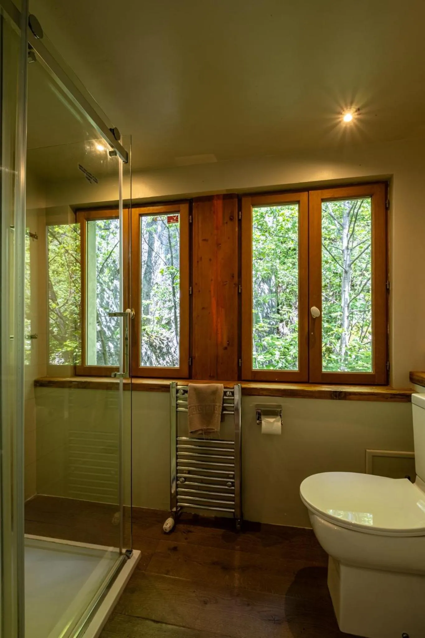 Toilet in Vert Lodge Chamonix