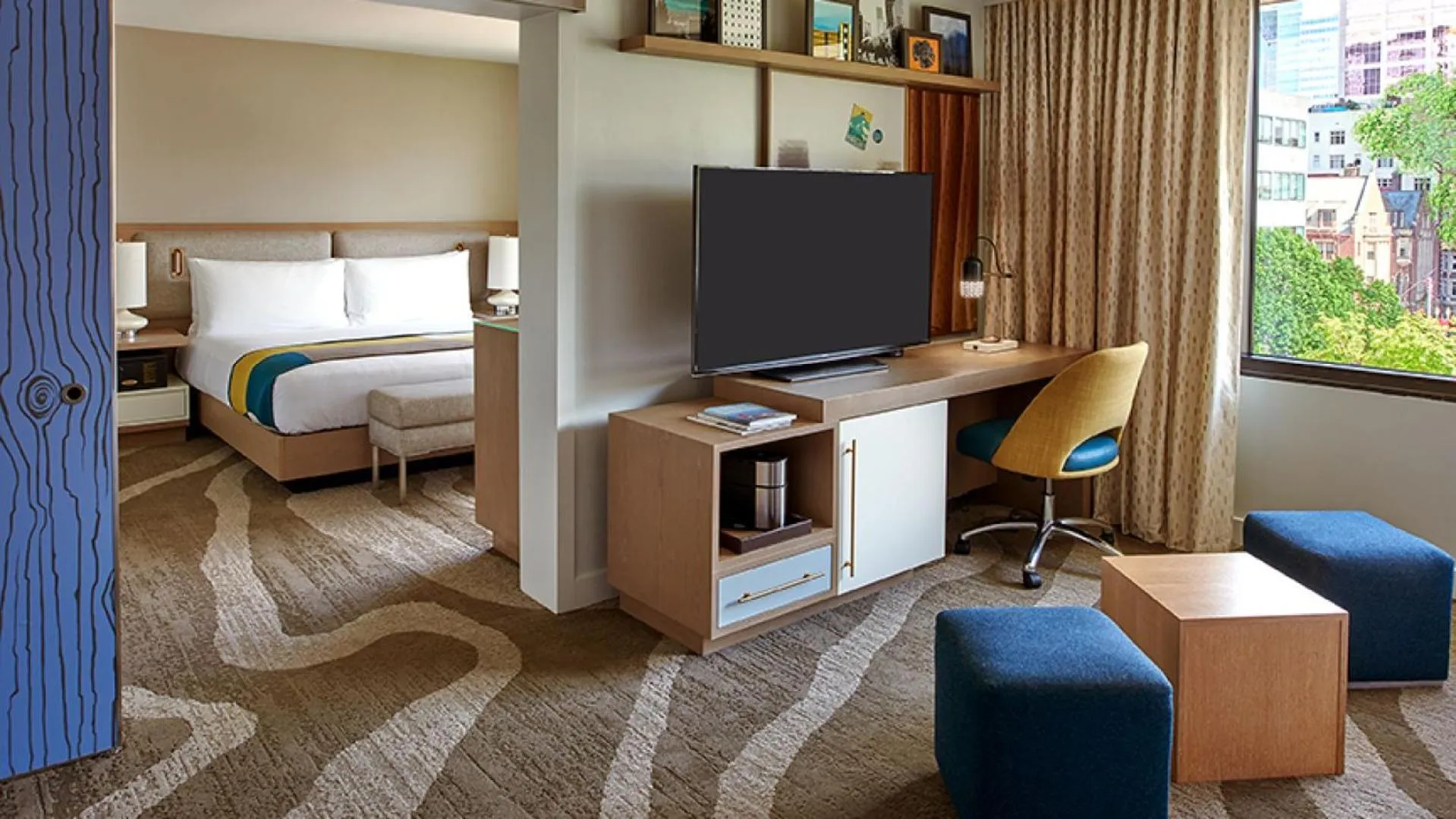 Bedroom, Bed in The Hotel Zags Portland