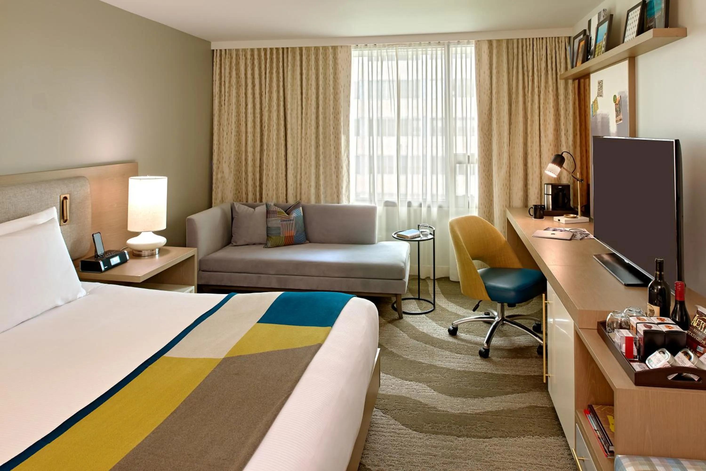 Photo of the whole room, Bed in The Hotel Zags Portland