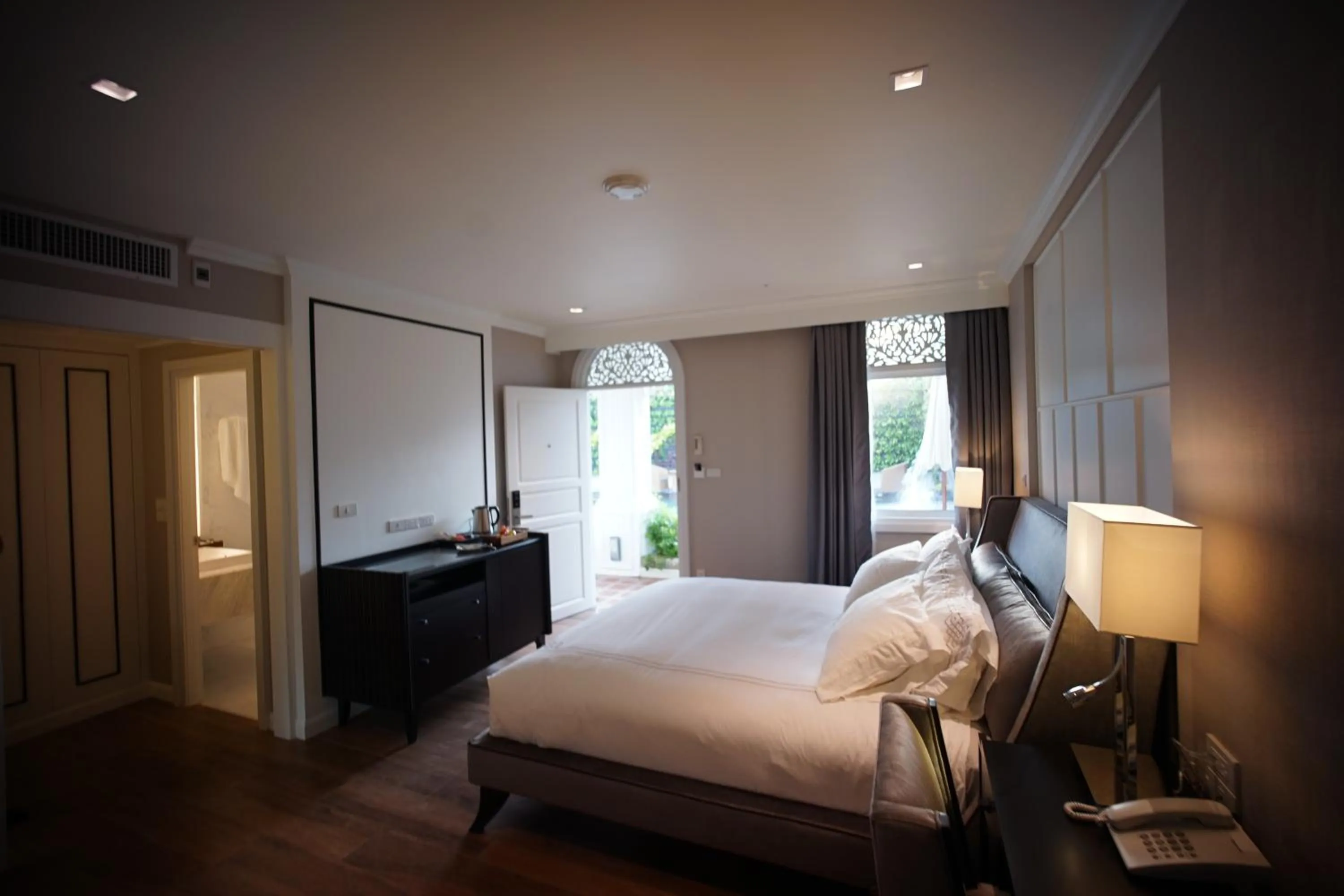 Bed in NirvaNAN House