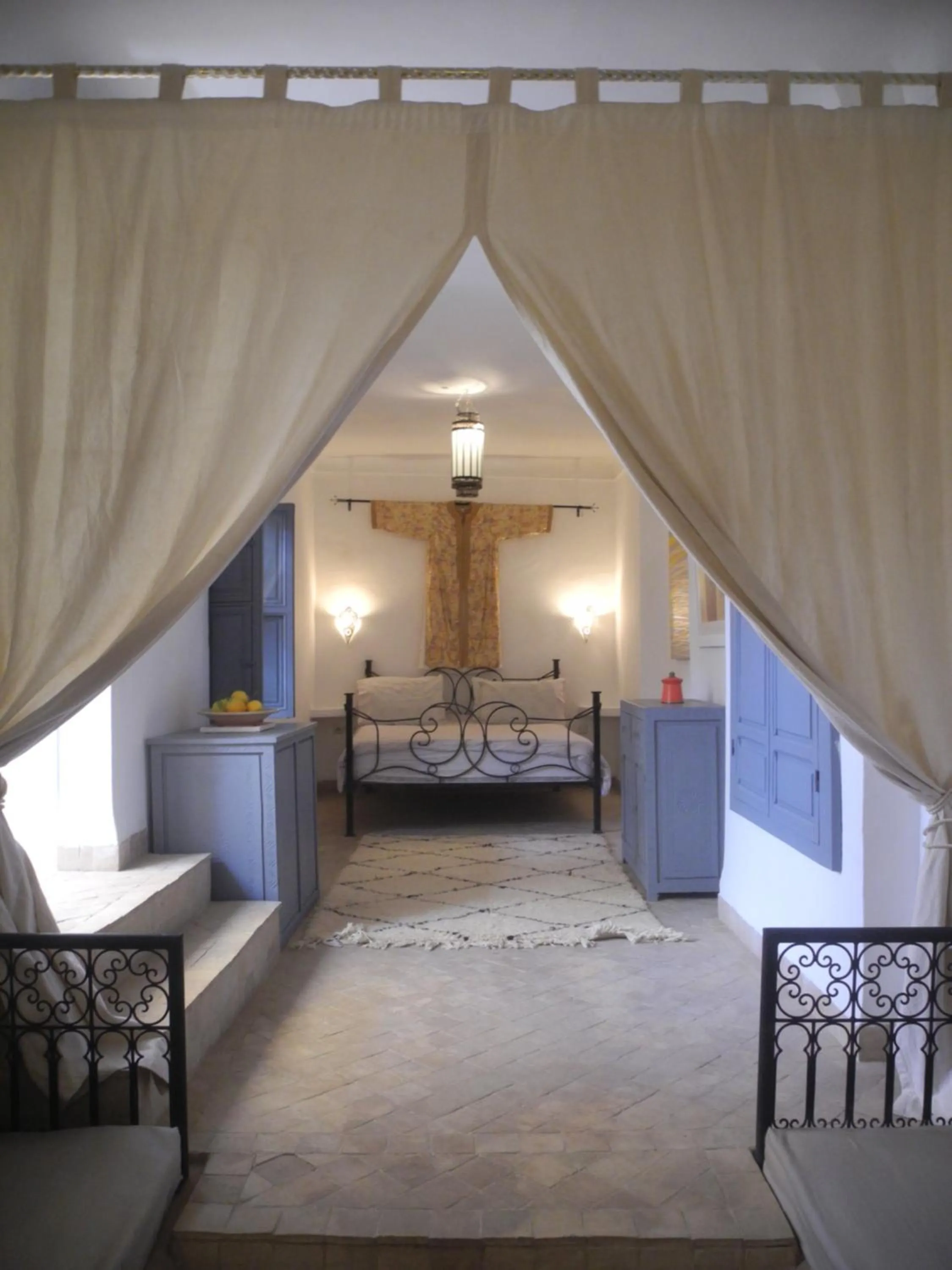 Photo of the whole room, Bed in Riad Linda