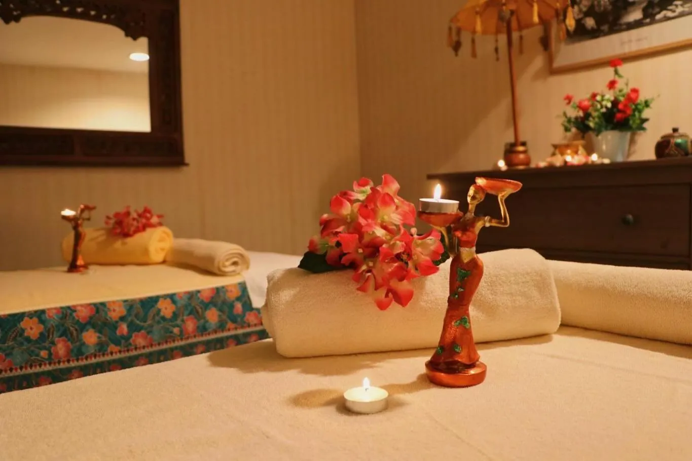 Massage, Bed in Bangi Resort Hotel