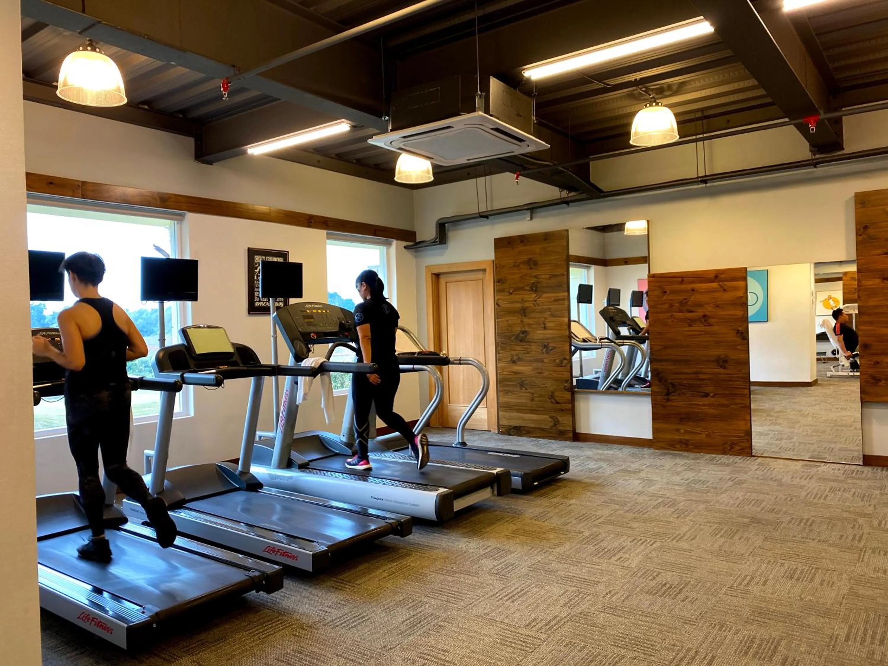 Fitness centre/facilities in Bangi Resort Hotel