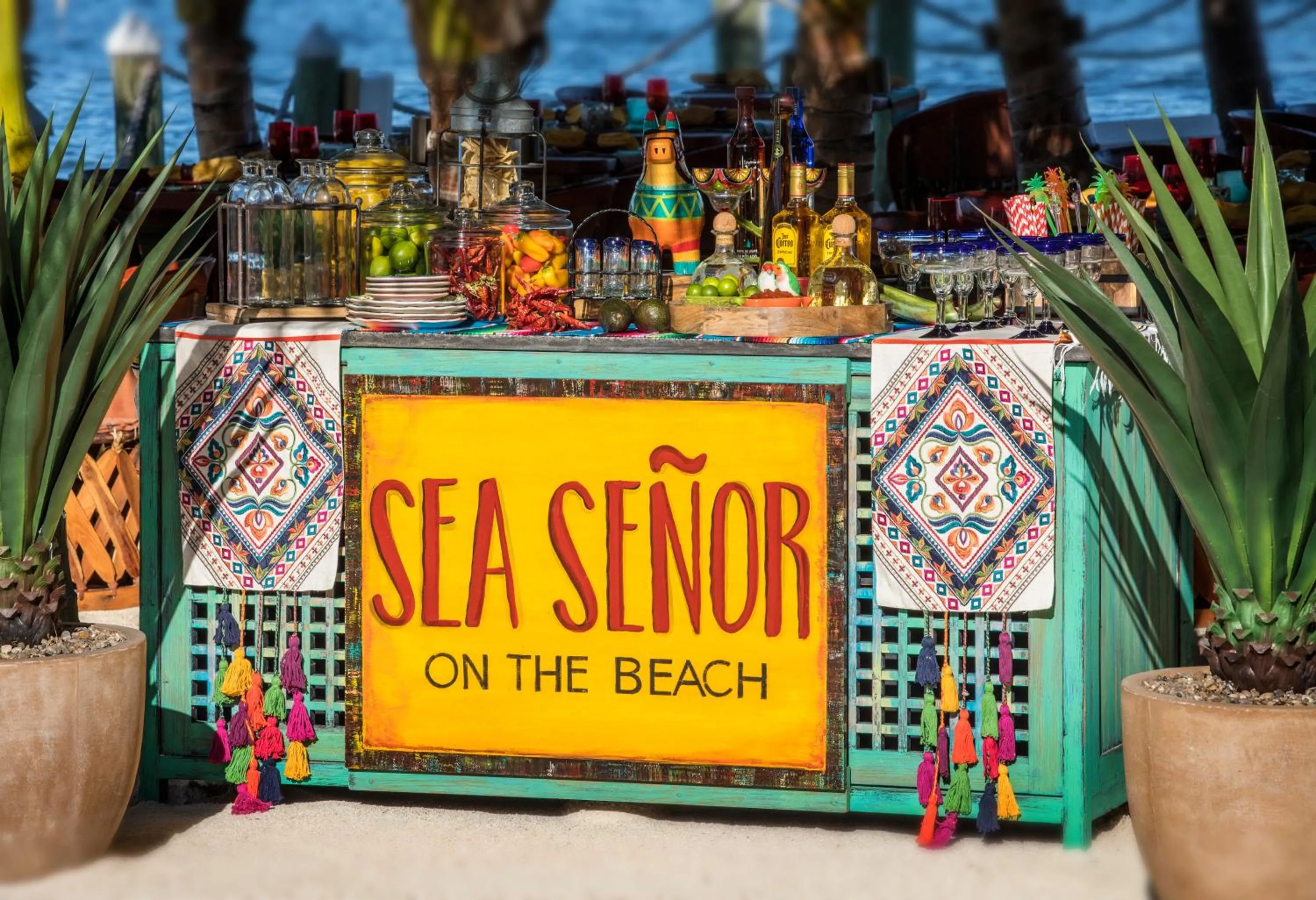 Restaurant/places to eat in Bungalows Key Largo - All Inclusive