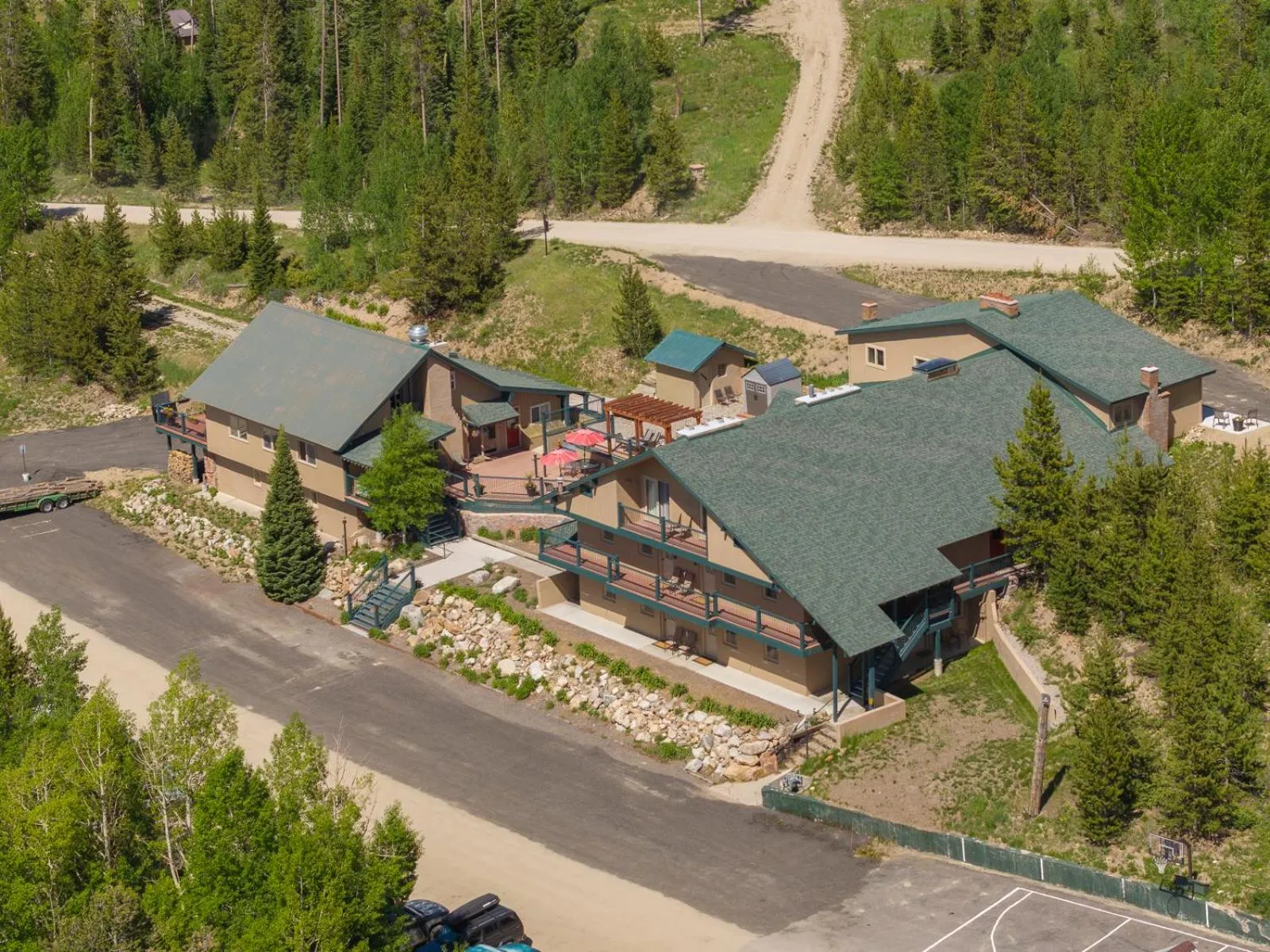 Hideaway Mountain Lodge