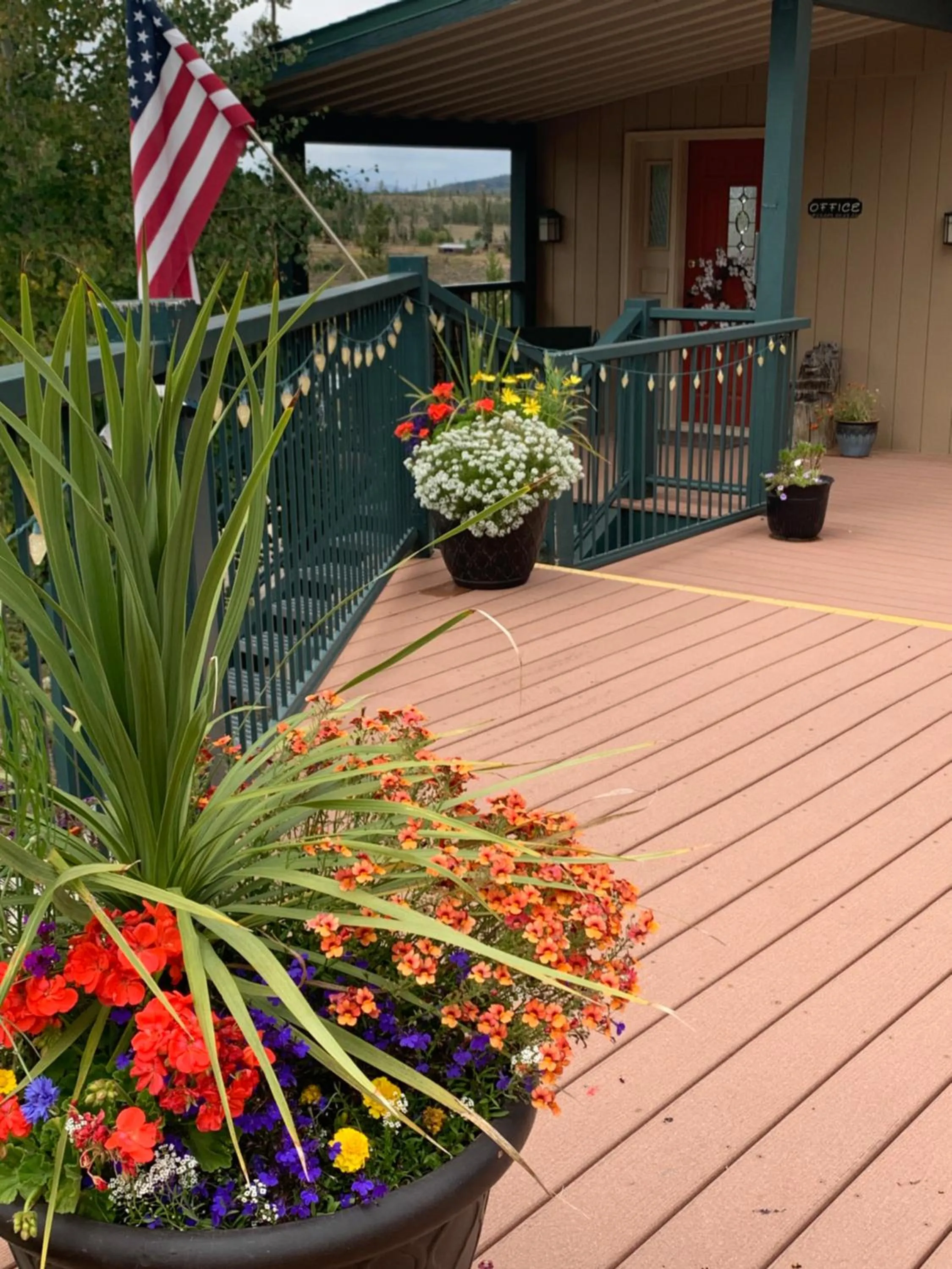 Balcony/Terrace in Hideaway Mountain Lodge