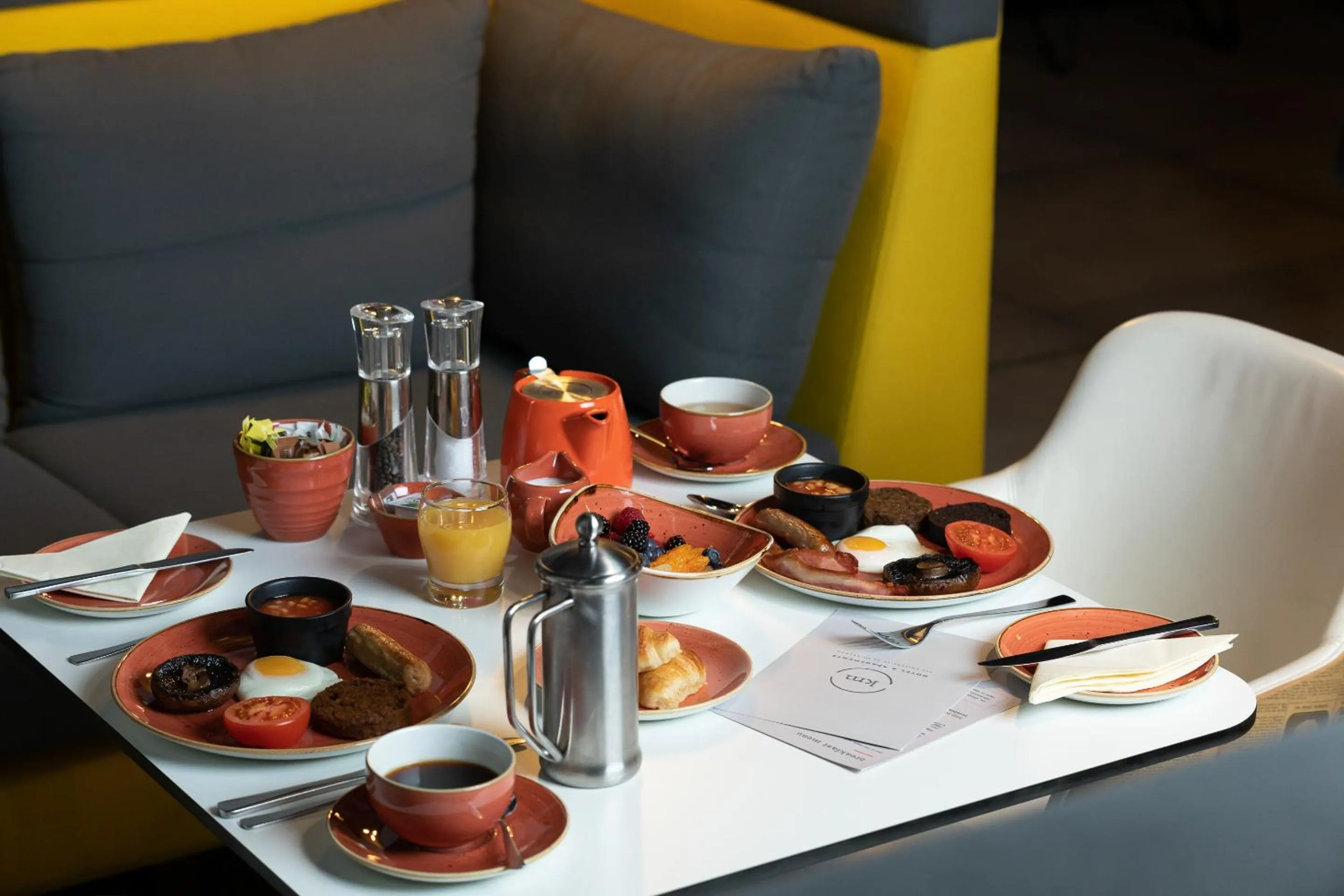 Breakfast in KM Apartments