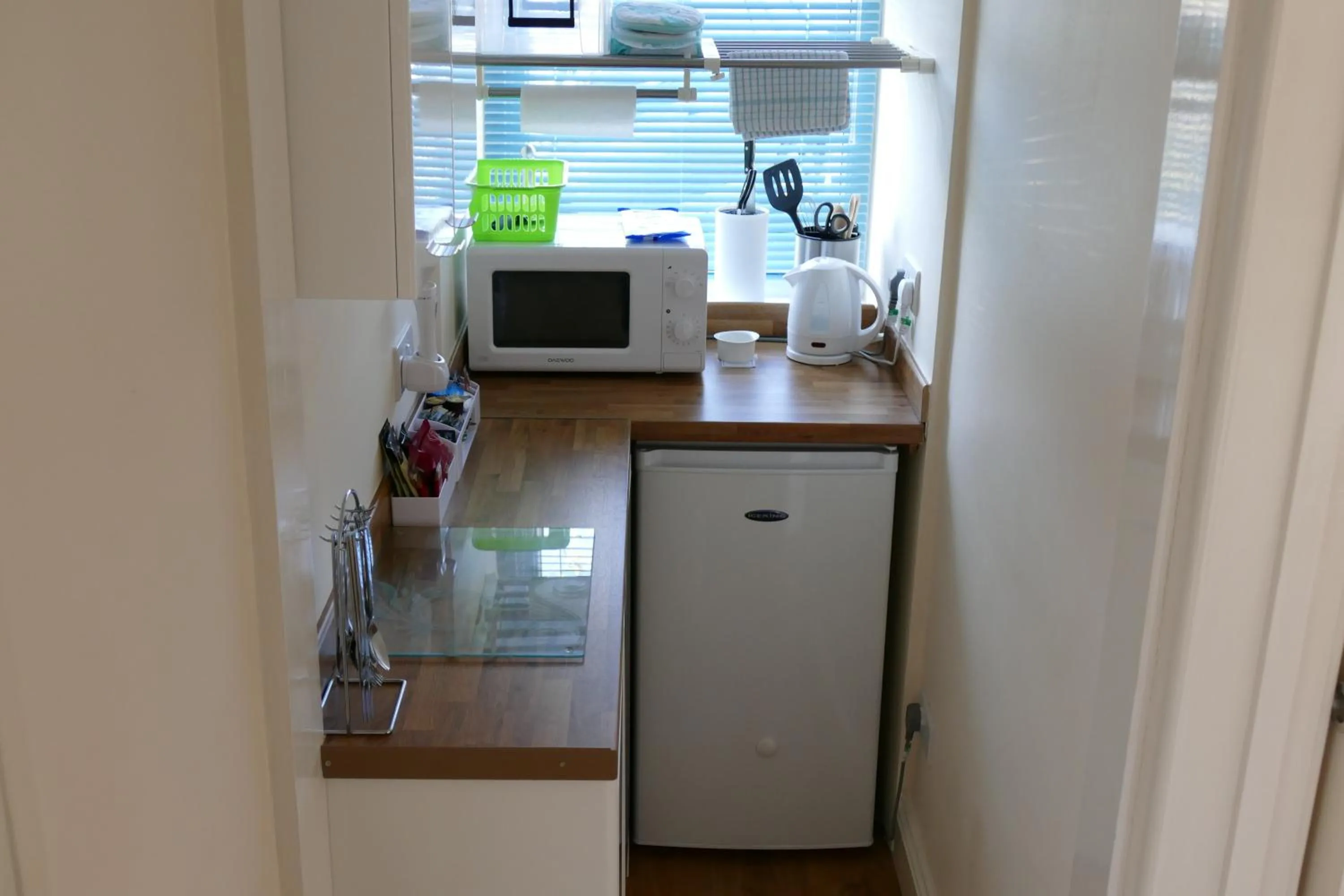 Kitchen or kitchenette in Magnolia Self Contained Suites