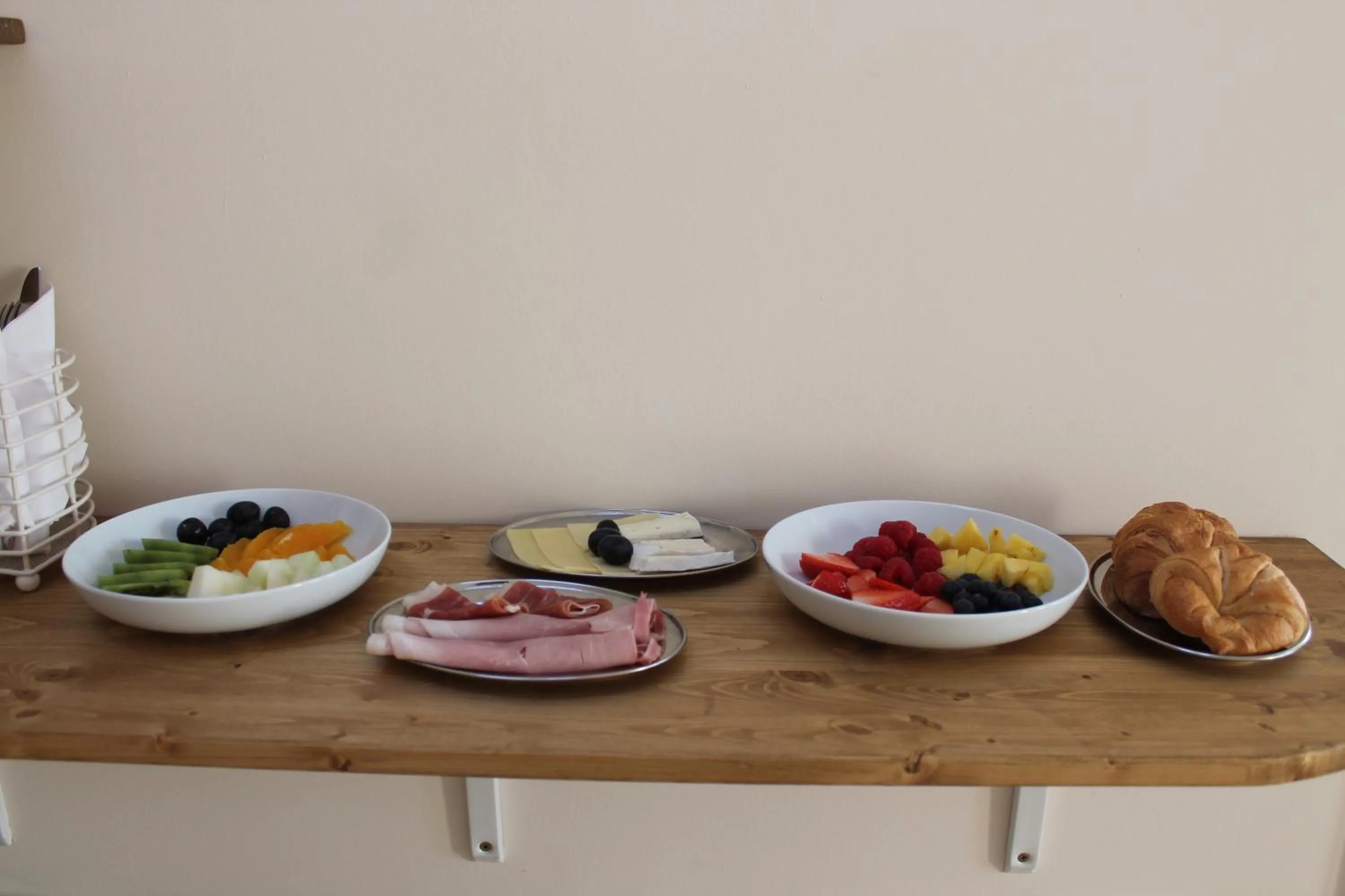 Continental breakfast in Magnolia Self Contained Suites