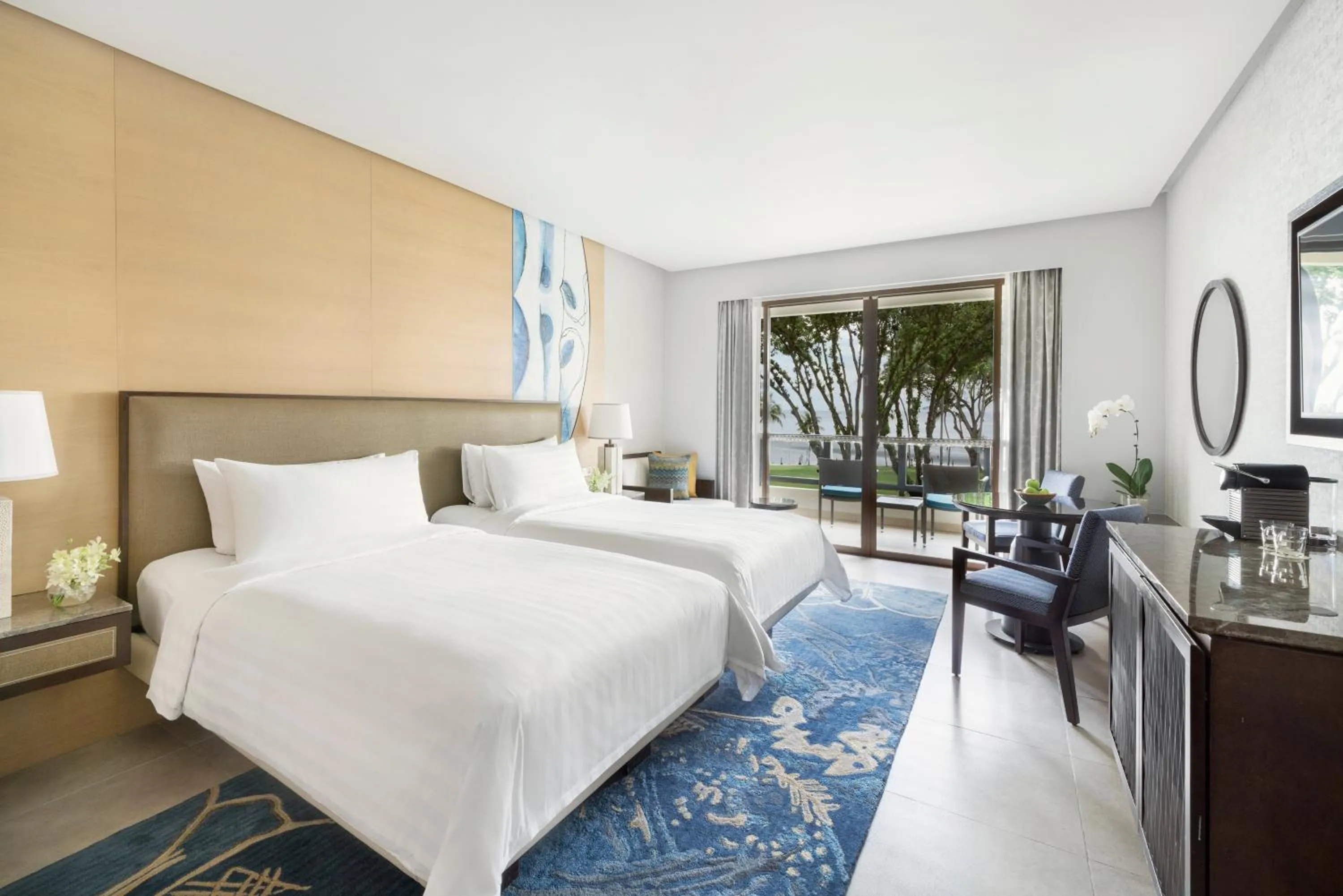 View (from property/room), Bed in Shangri-La Tanjung Aru, Kota Kinabalu