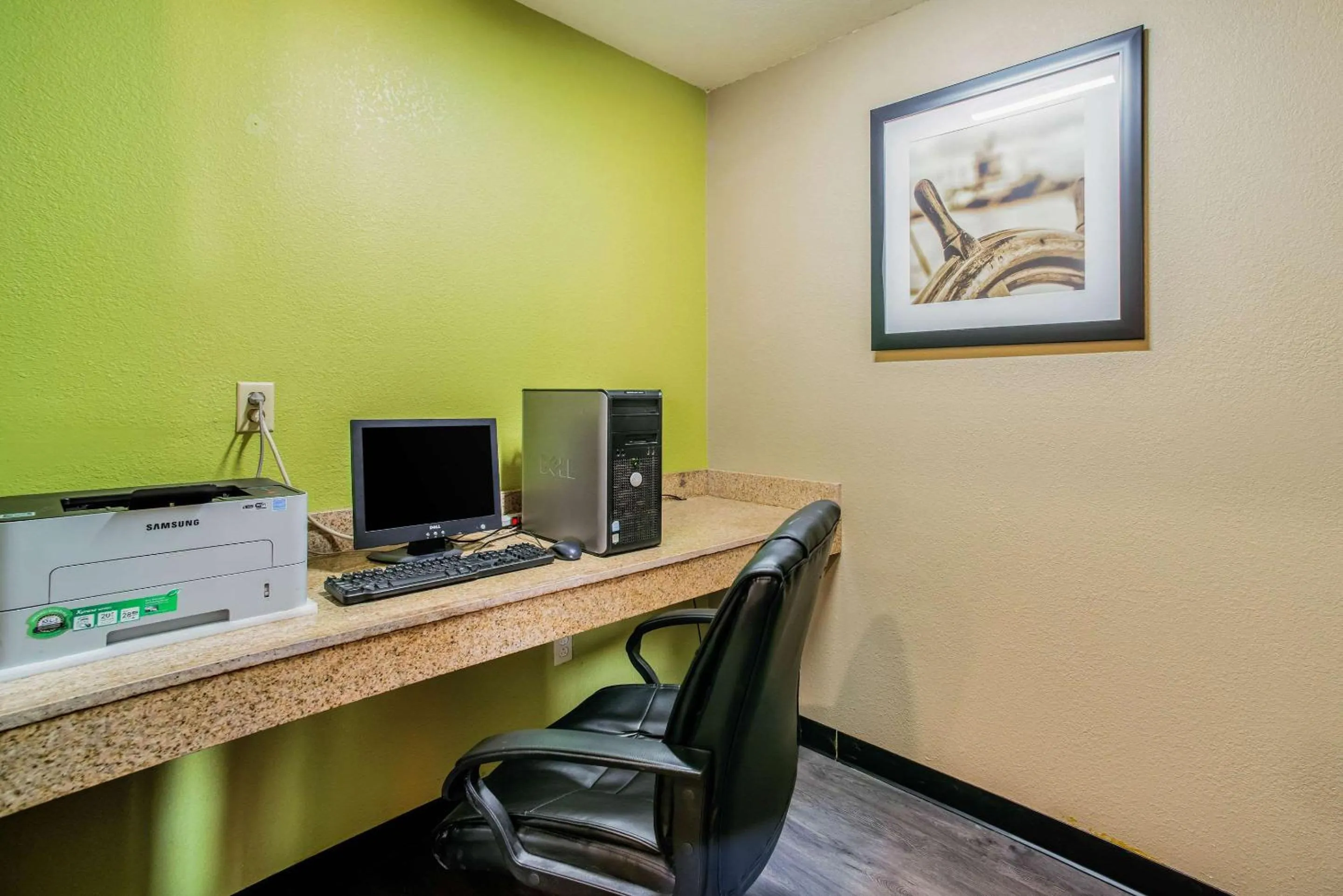 Business facilities in Quality Inn Carbondale University area