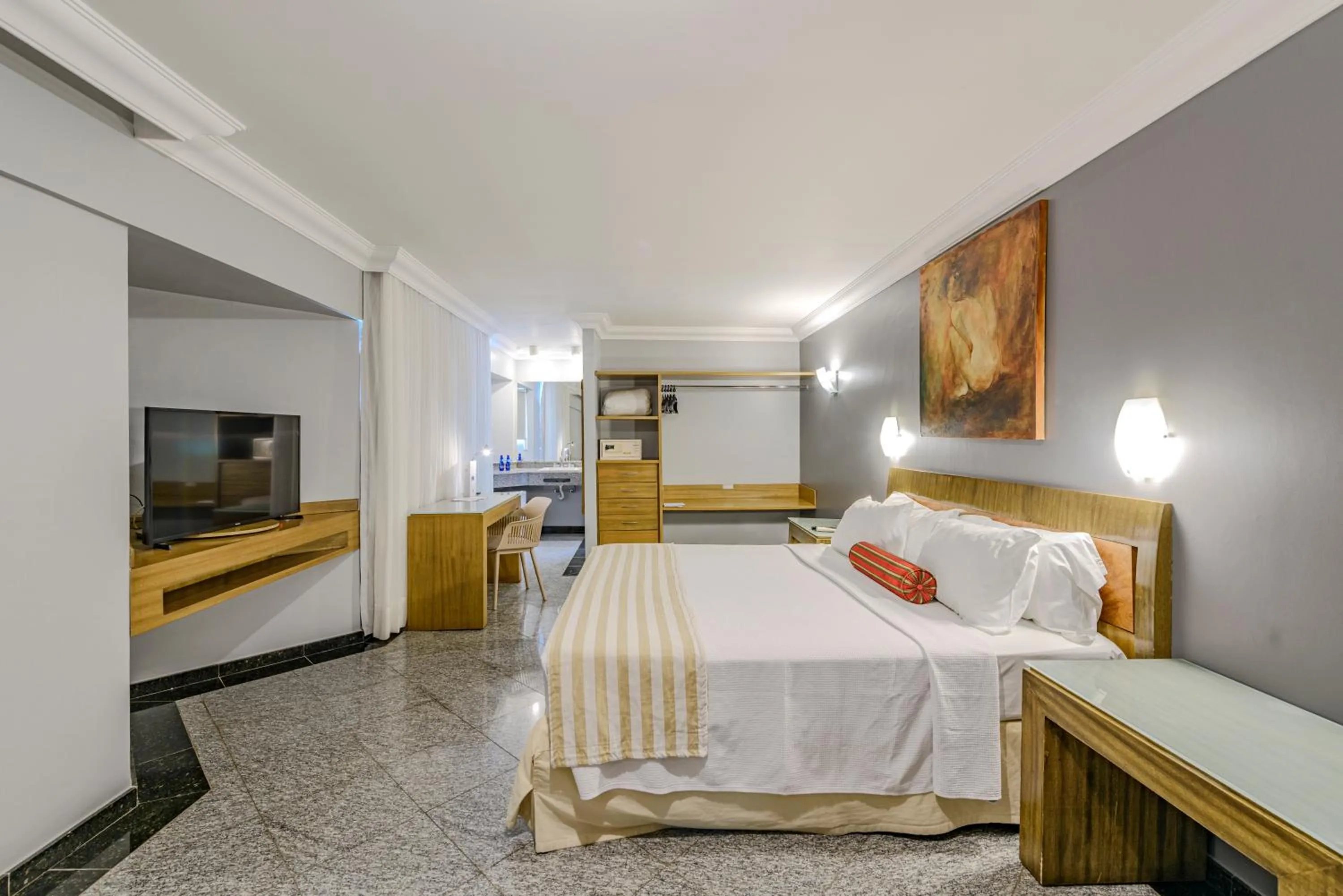 Bedroom, Bed in Plaza Inn Executive