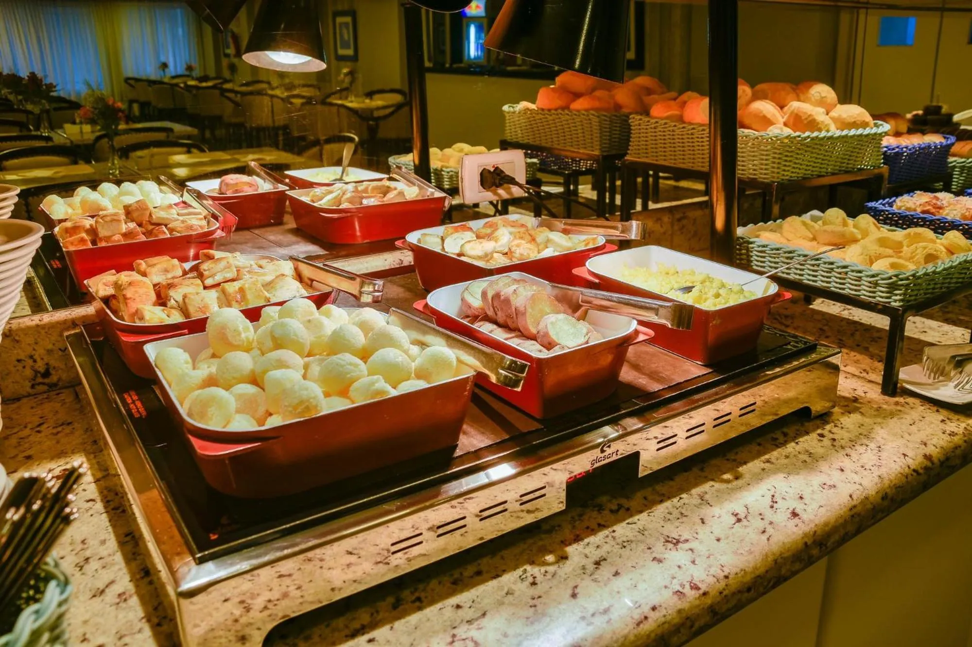 Breakfast in Plaza Inn Augustus