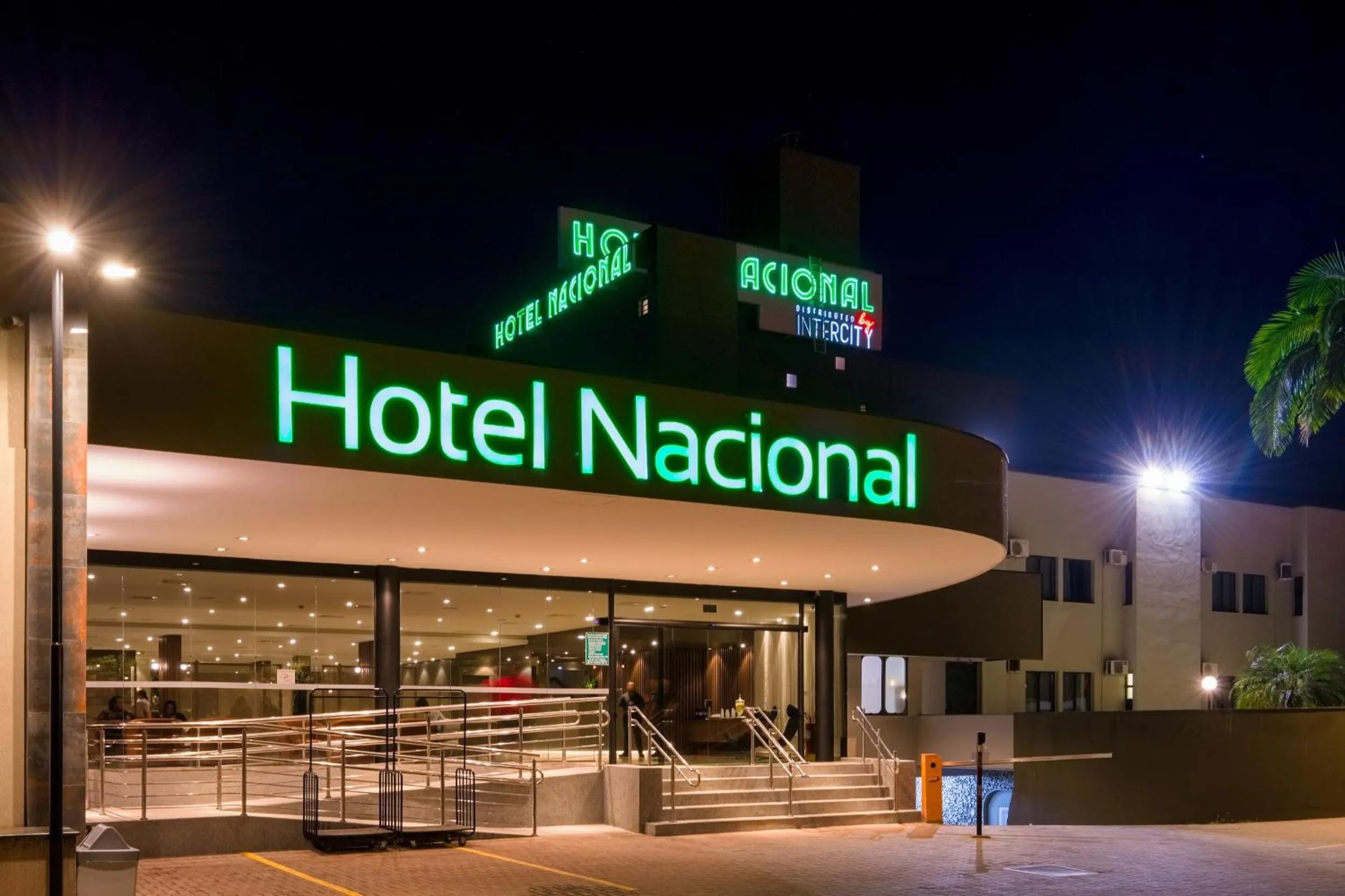 Property building in Hotel Nacional de Rio Preto - Distributed by Intercity