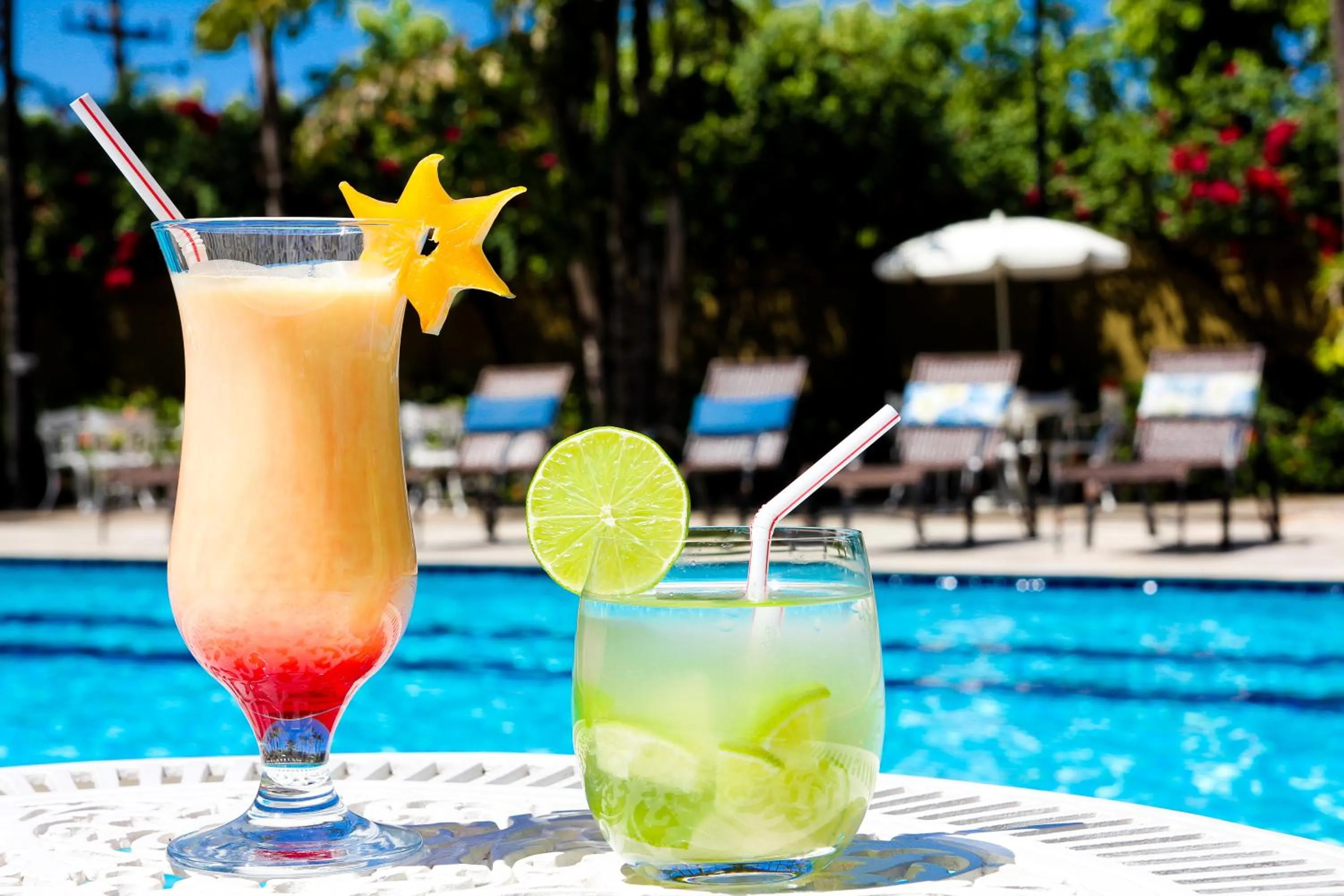 Swimming pool in Hotel Nacional de Rio Preto - Distributed by Intercity