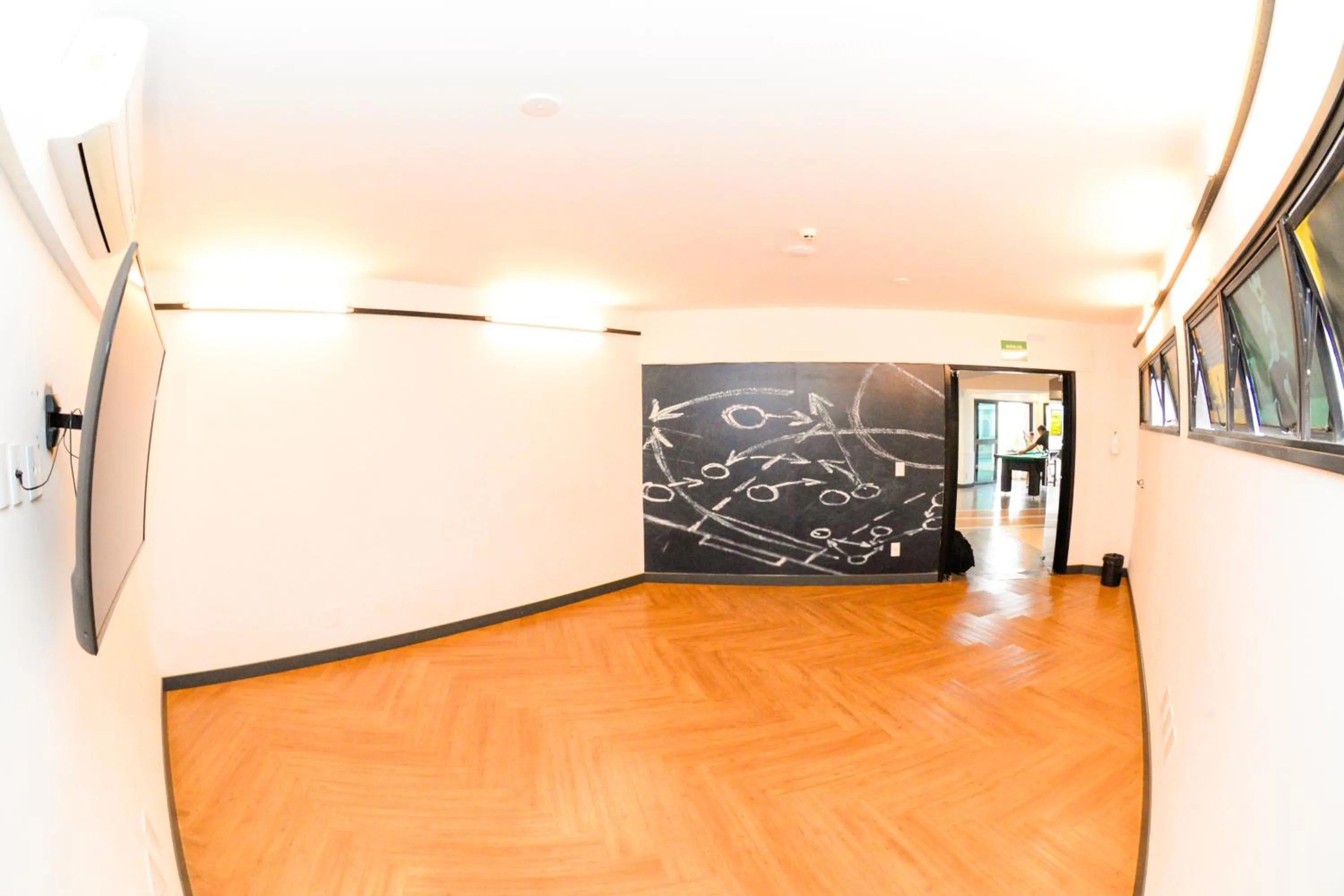 Meeting/conference room in ibis Styles Rio Preto Monte Libano