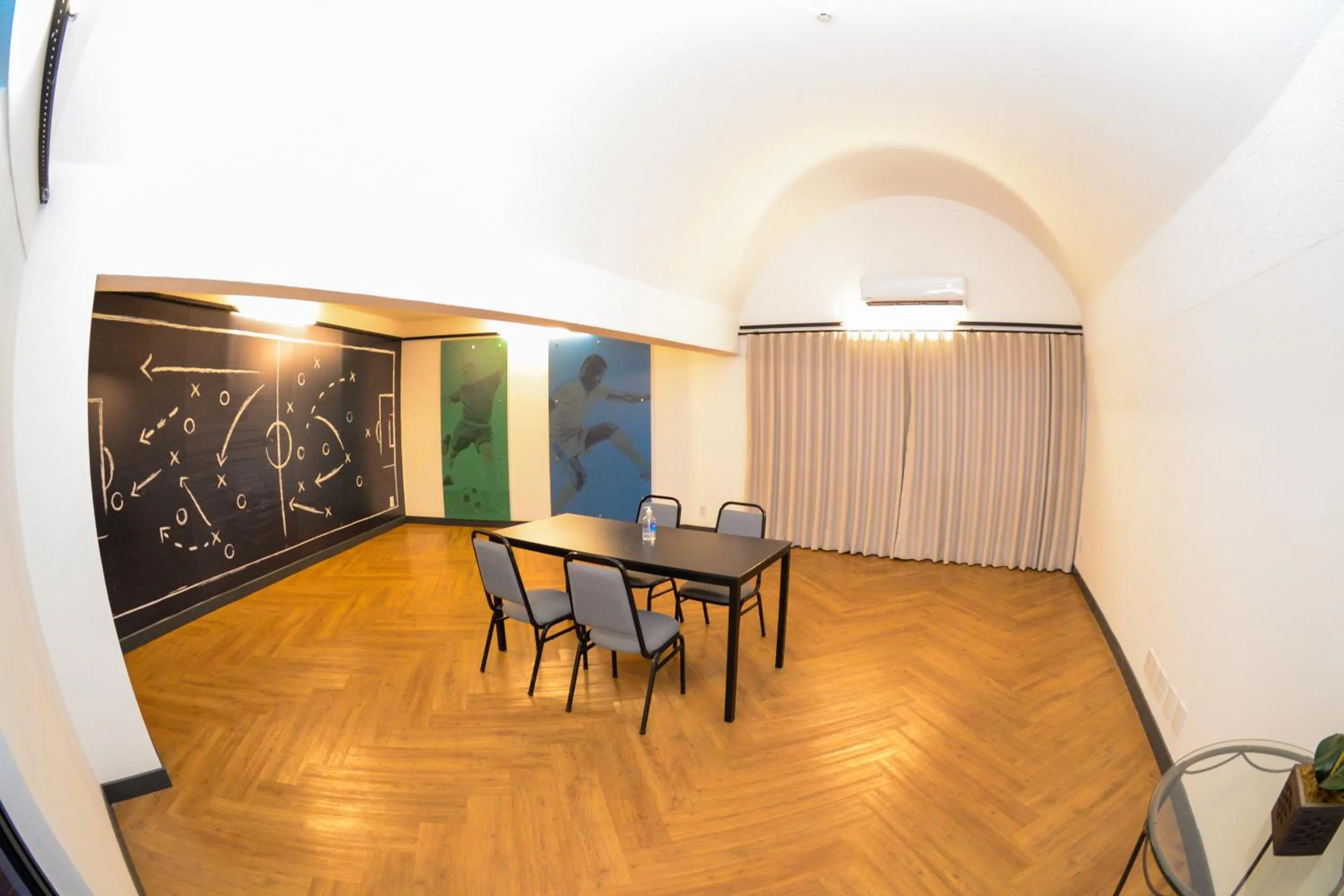 Meeting/conference room in ibis Styles Rio Preto Monte Libano