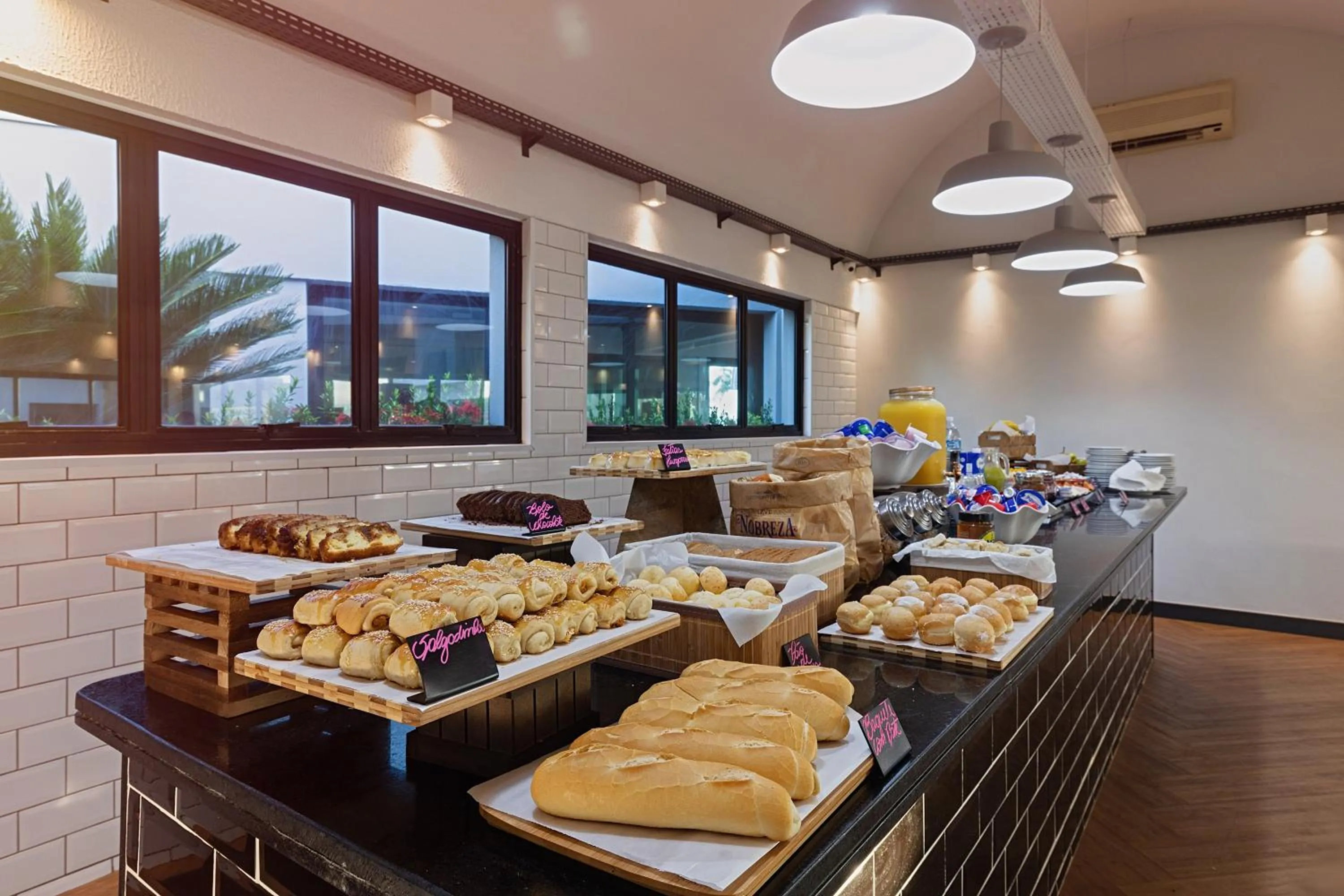 Buffet breakfast in ibis Styles Rio Preto Monte Libano