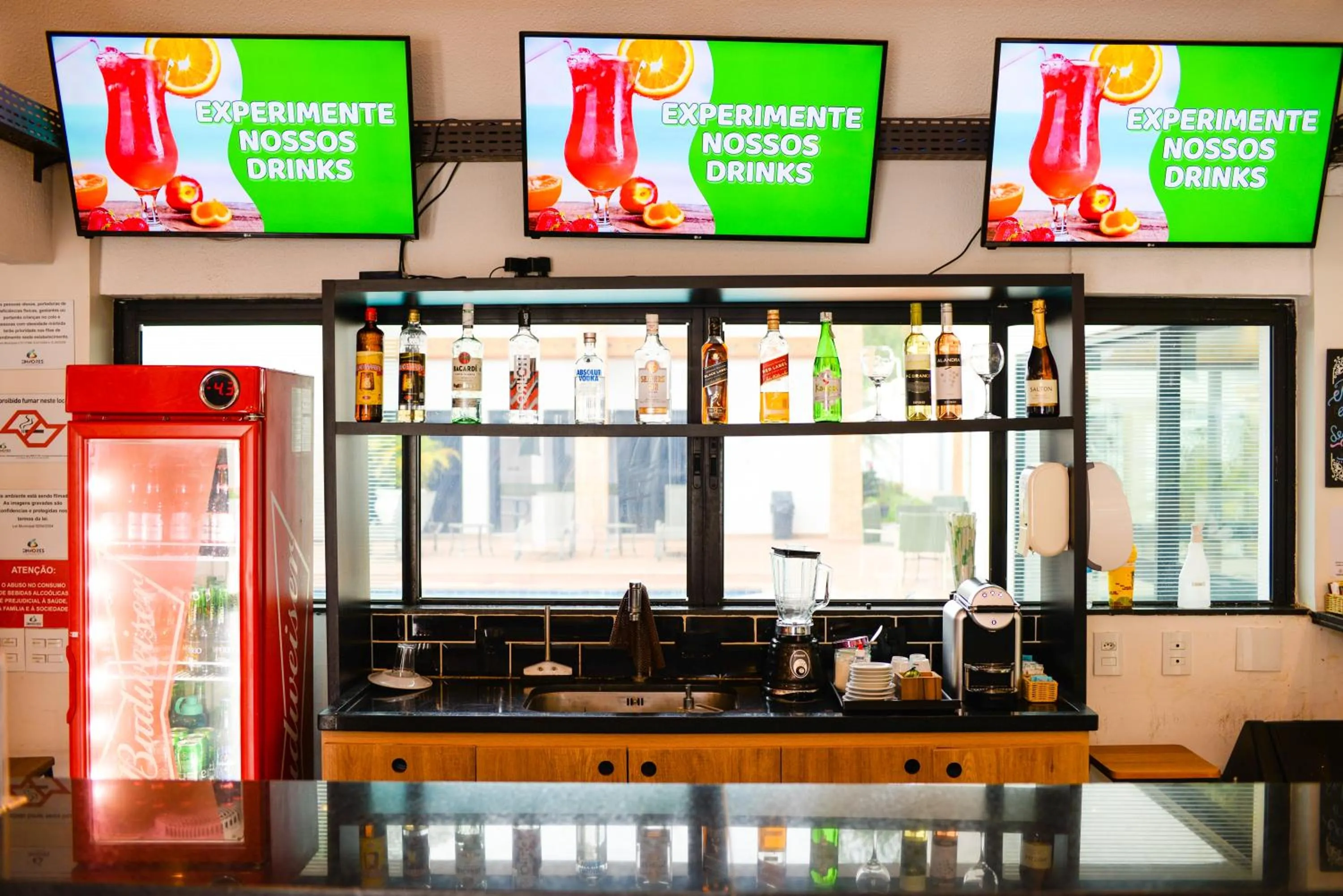 Lounge or bar in ibis Styles Rio Preto Monte Libano