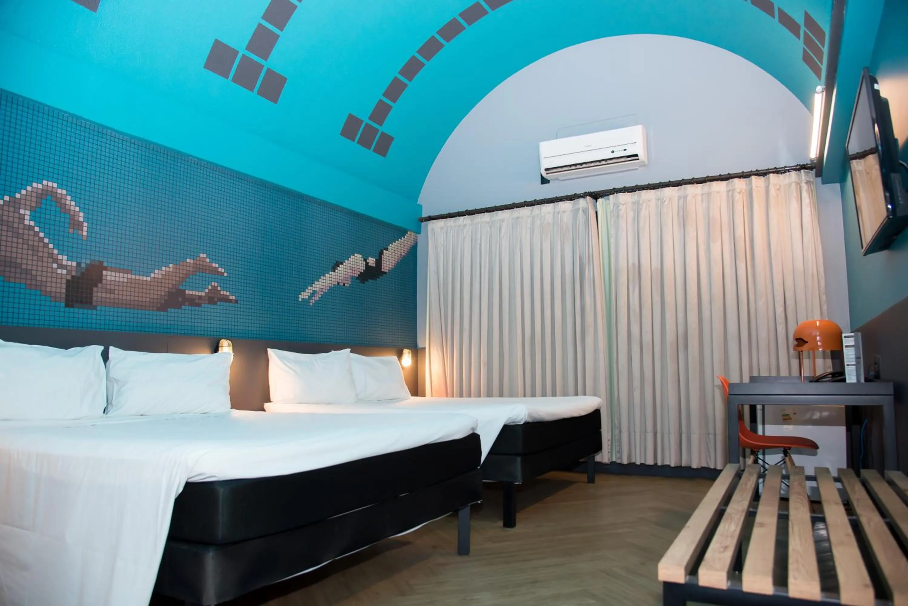 Photo of the whole room, Bed in ibis Styles Rio Preto Monte Libano