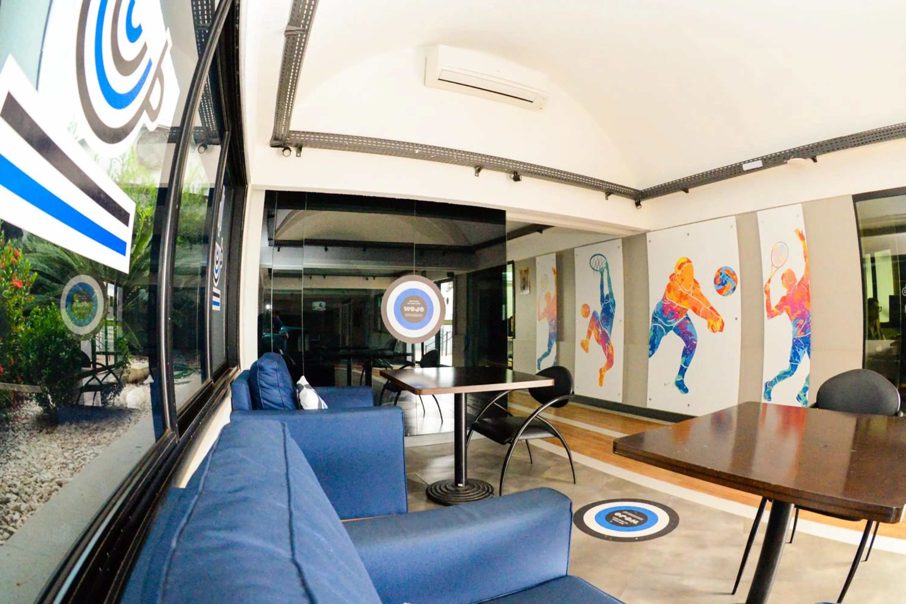 Shopping Area in ibis Styles Rio Preto Monte Libano