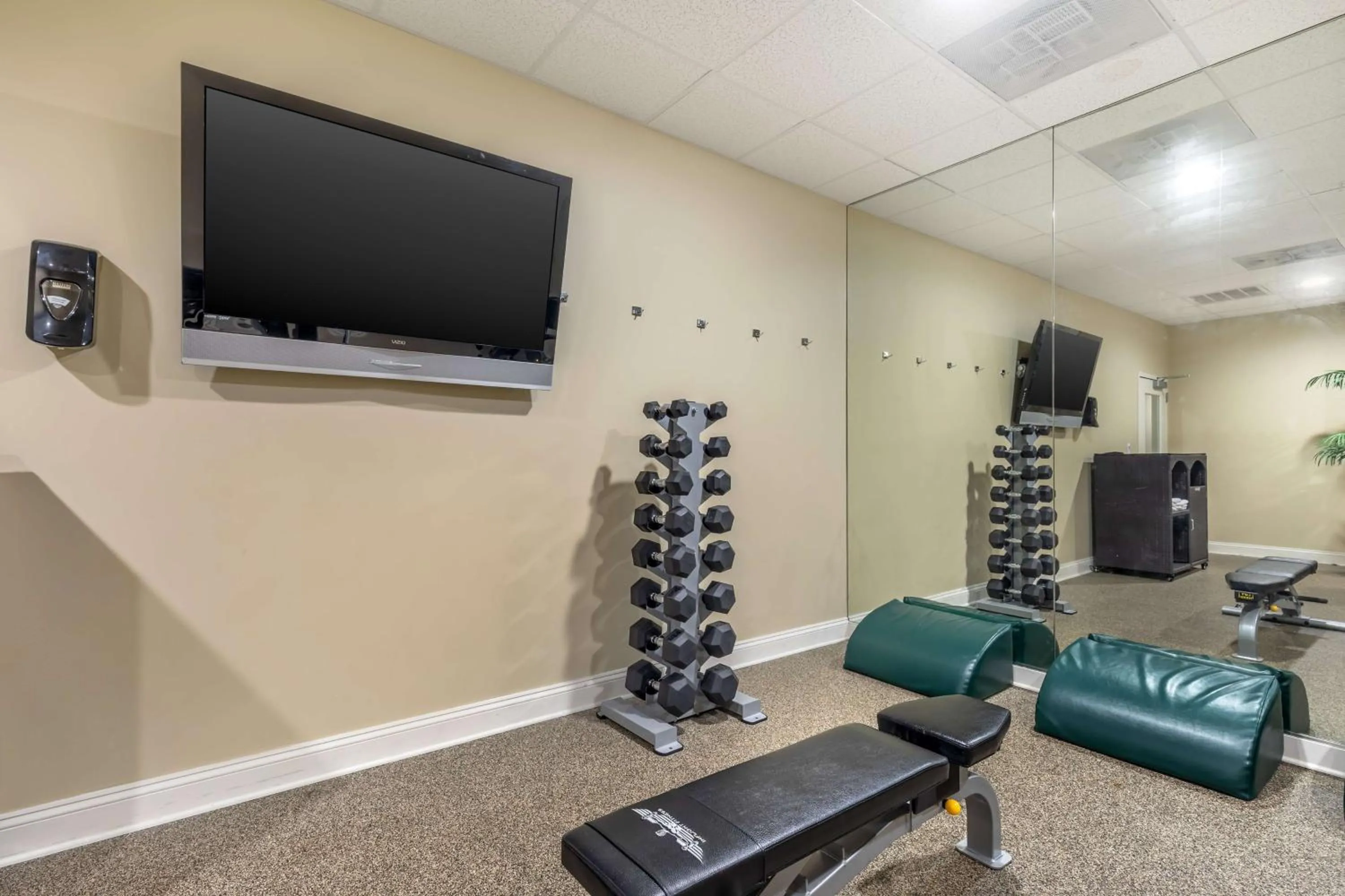Fitness centre/facilities in Best Western Ocean City Hotel and Suites
