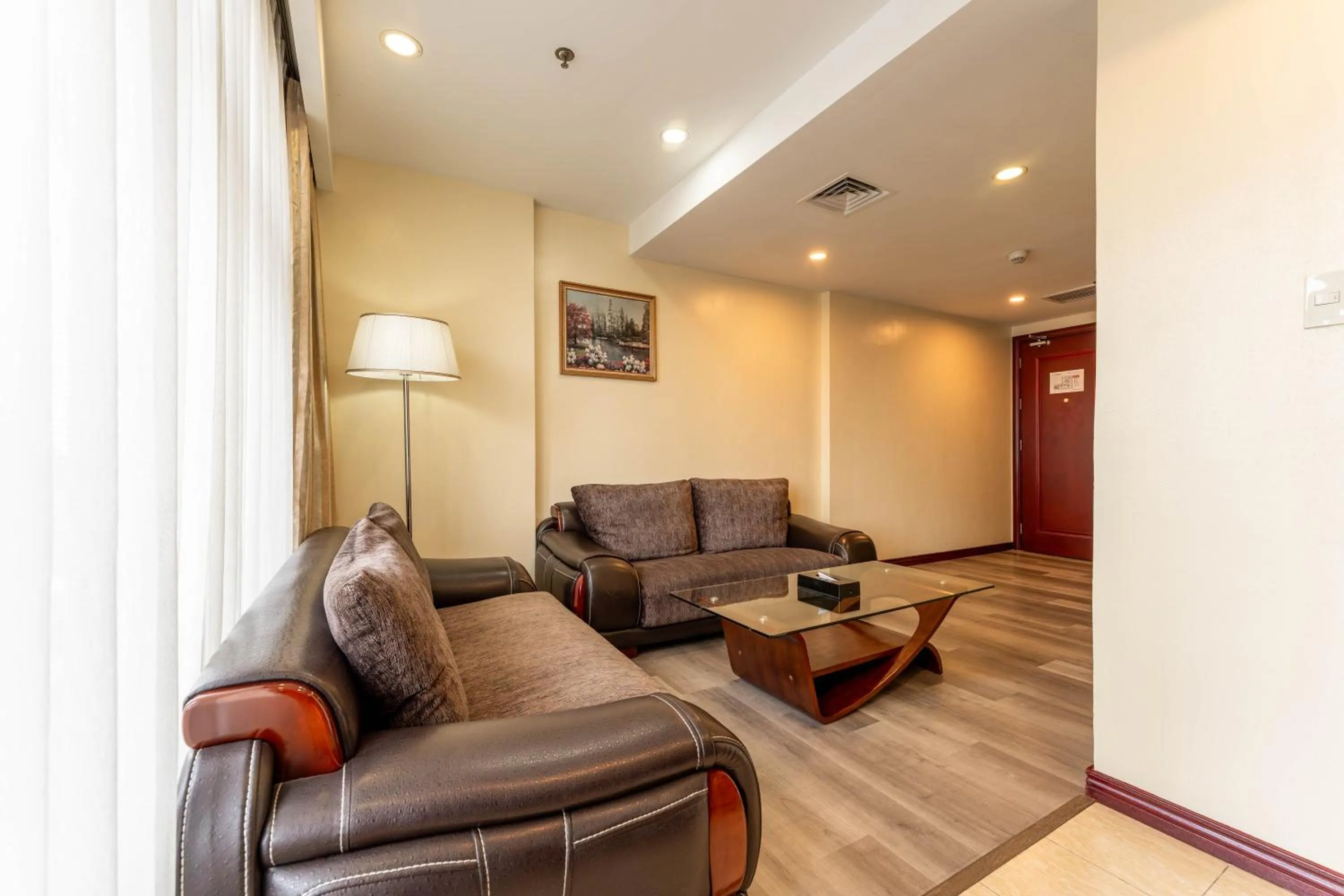 Seating area in Swiss-Belhotel Blulane