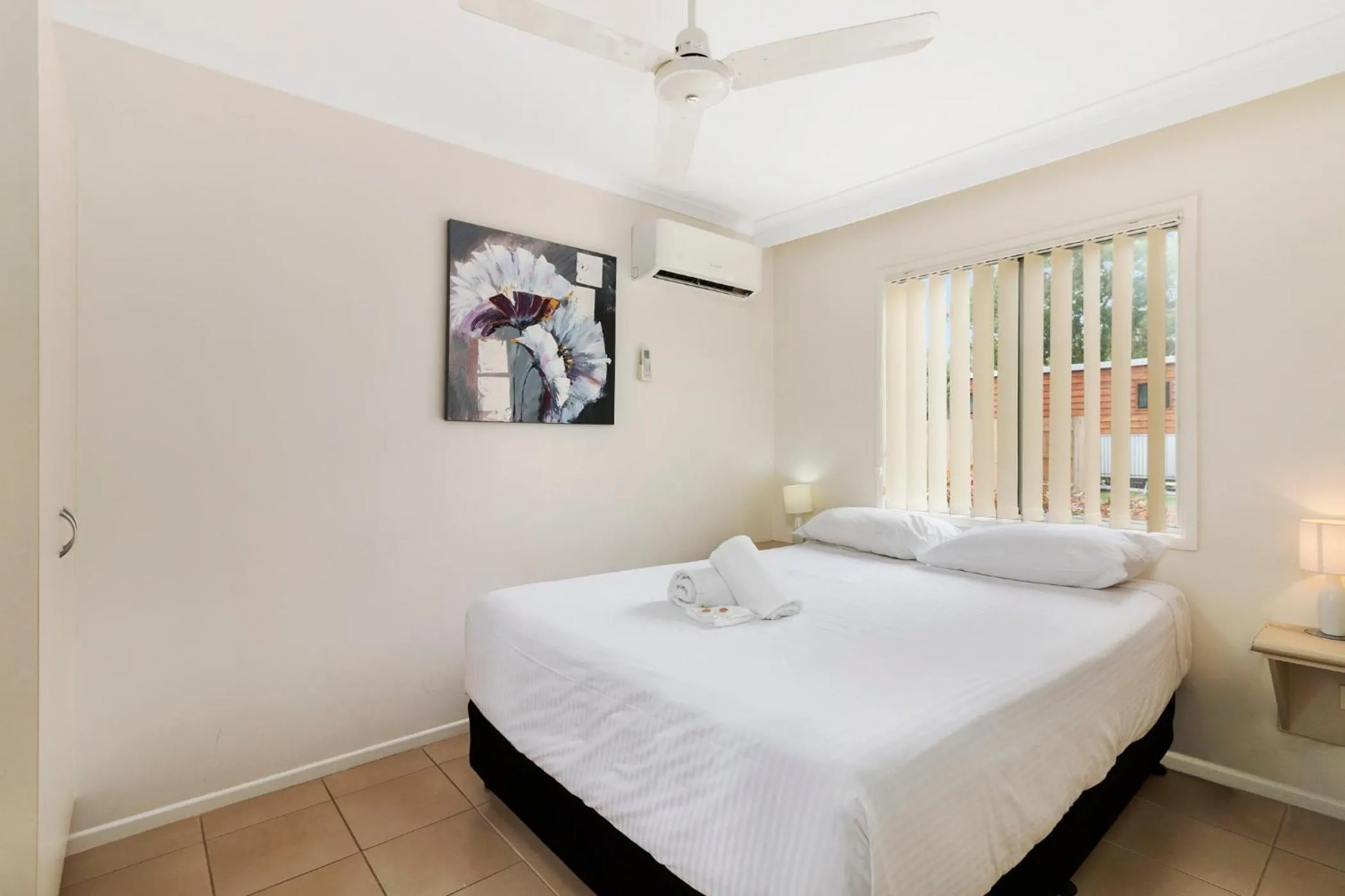 Bedroom, Bed in Discovery Parks - Coolwaters, Yeppoon